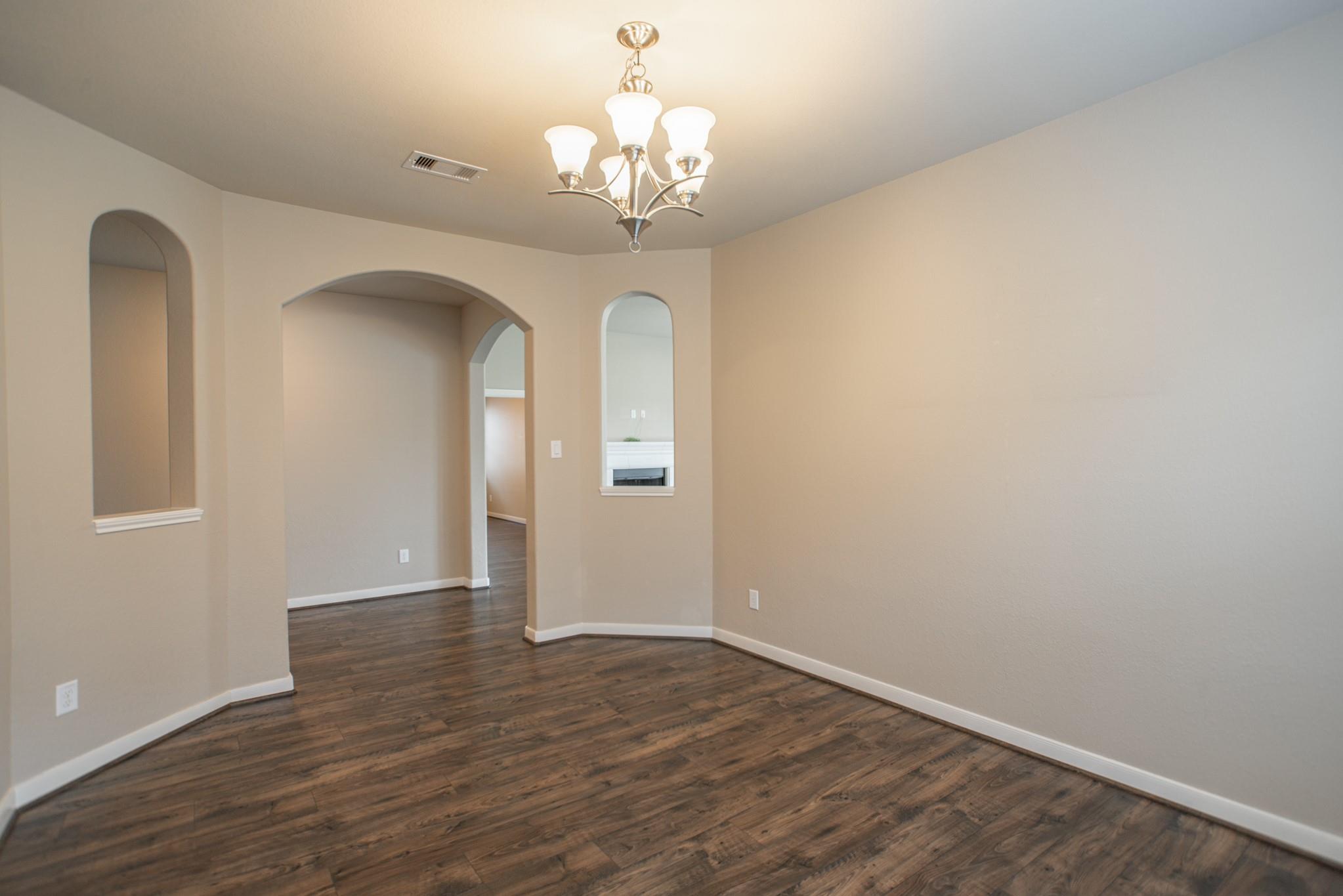 99 W Wading Pond Circle, The Woodlands Tx 77375-468 Property Photo 7