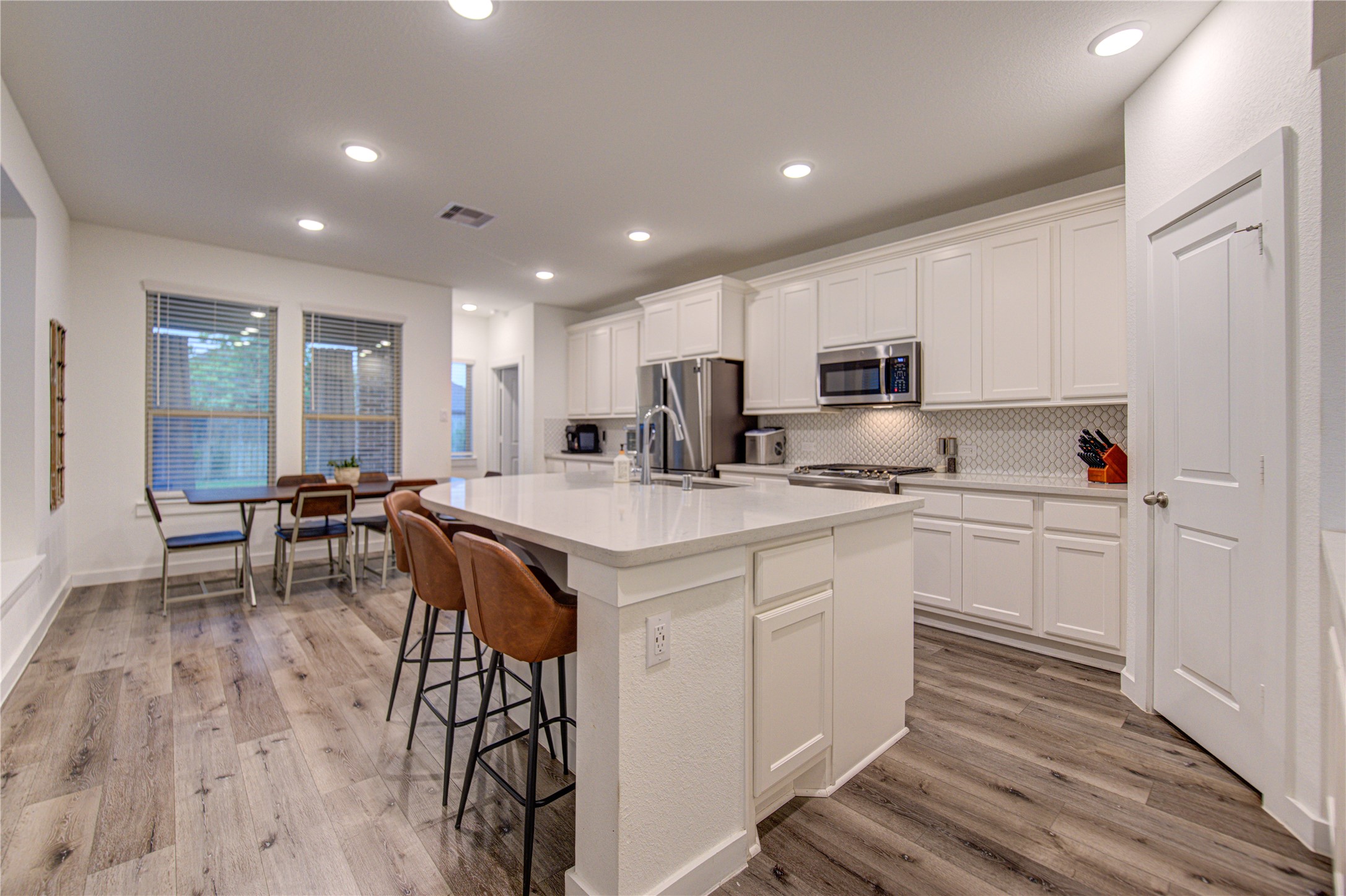12338 Castano Creek Drive Property Photo 14