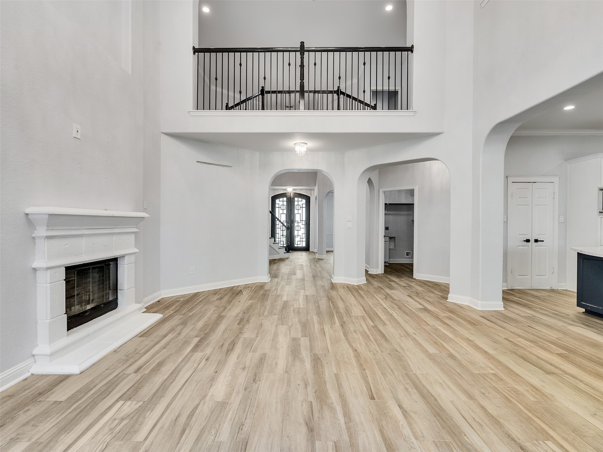 12304 Evening Bay Drive Property Photo 6