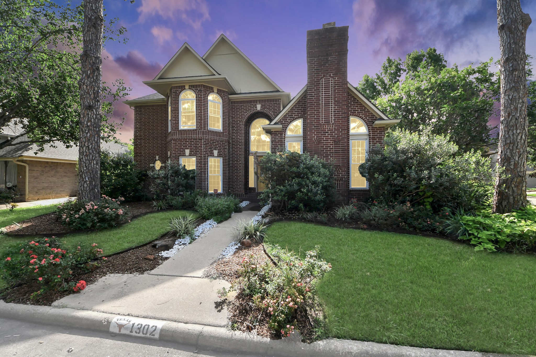 1302 Wickshire Lane Property Photo 1