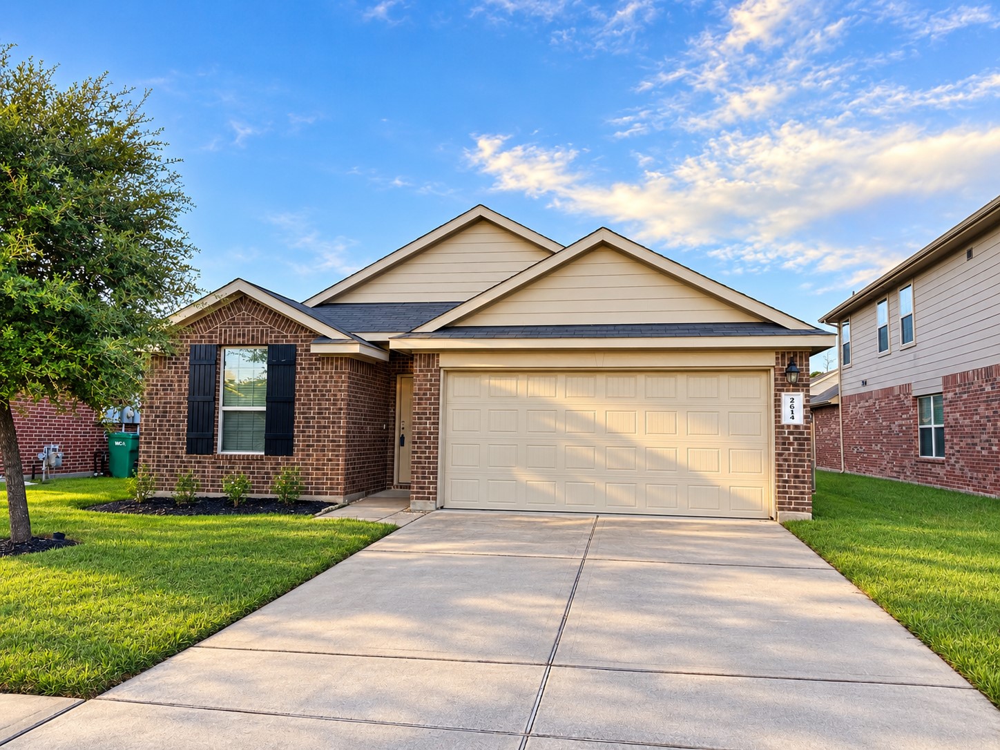 23614 Shortleaf Pine Drive Property Photo 1