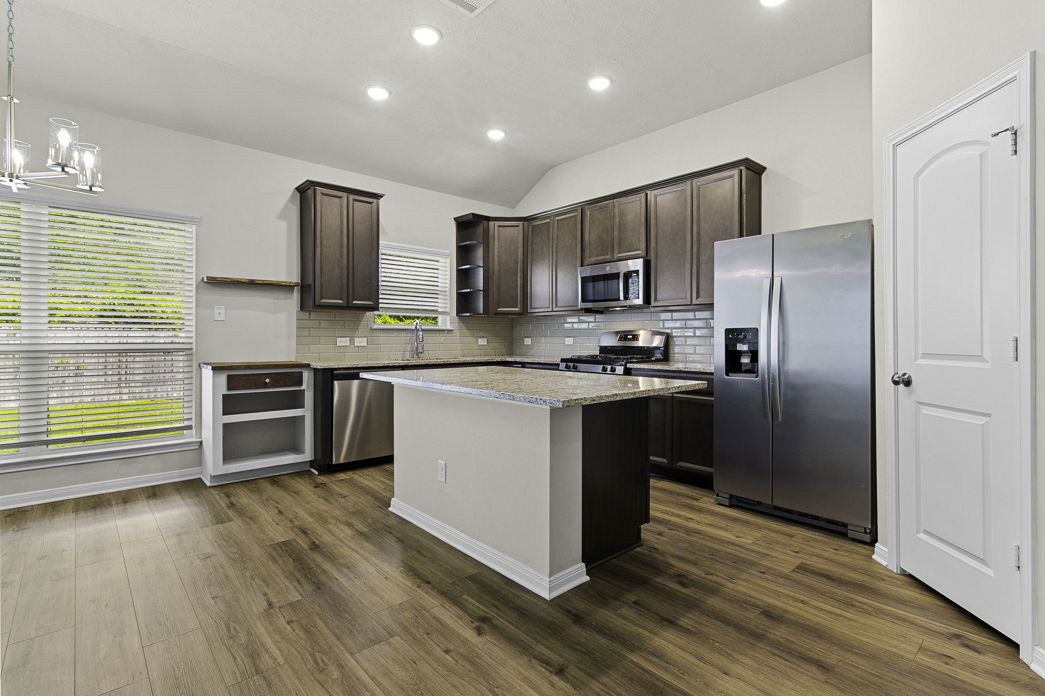 121 New Dawn Trail Property Photo 9