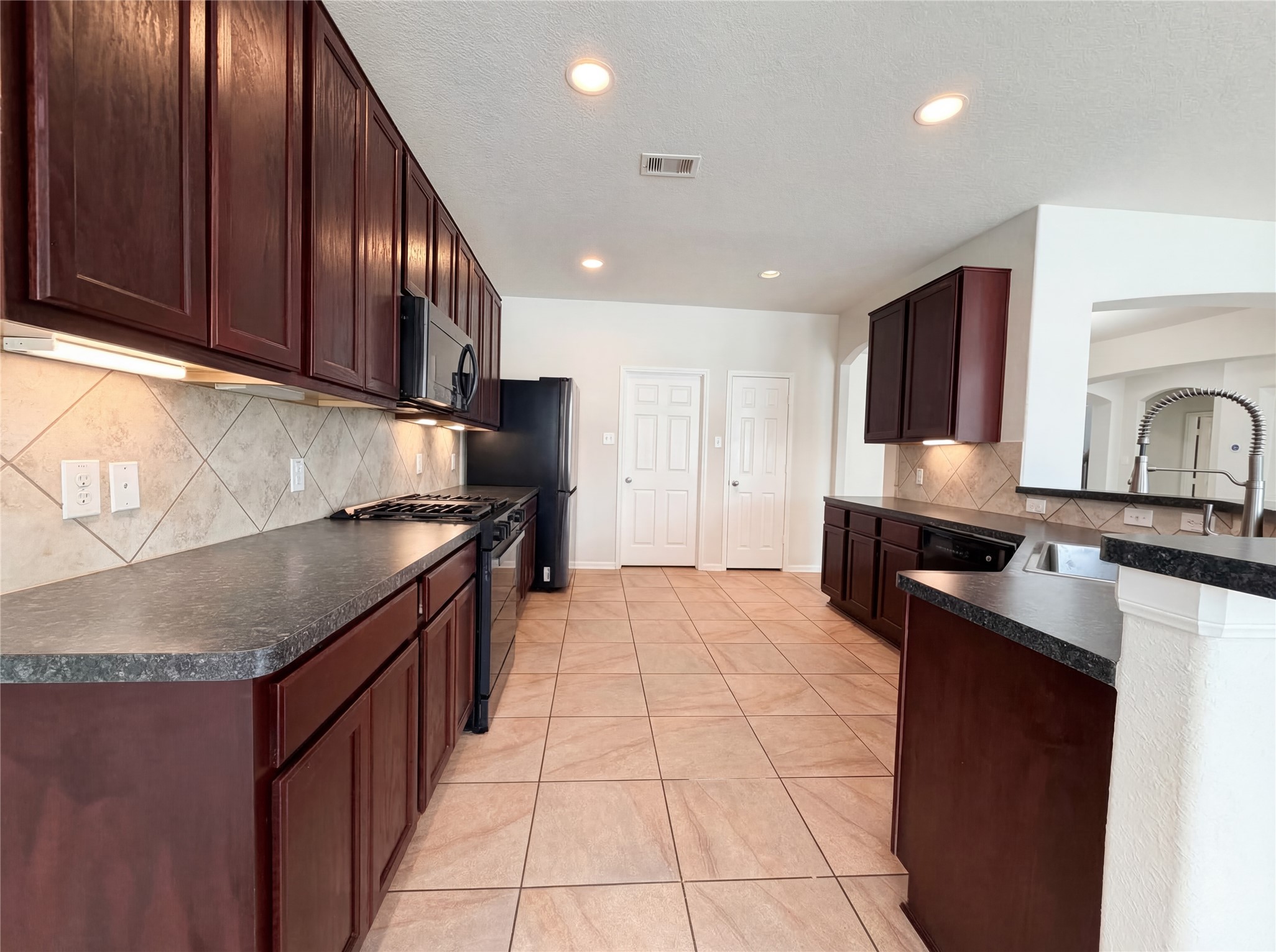 16803 W Whimbrel Circle Property Photo 12