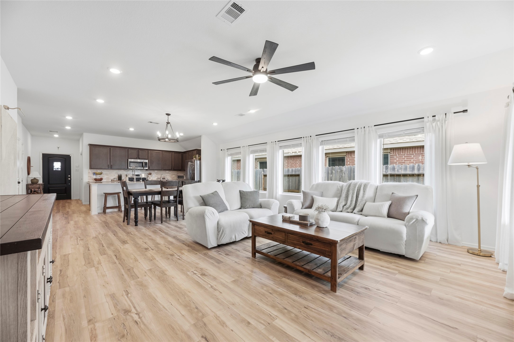 7722 Jasmine Chase Drive Property Photo 11