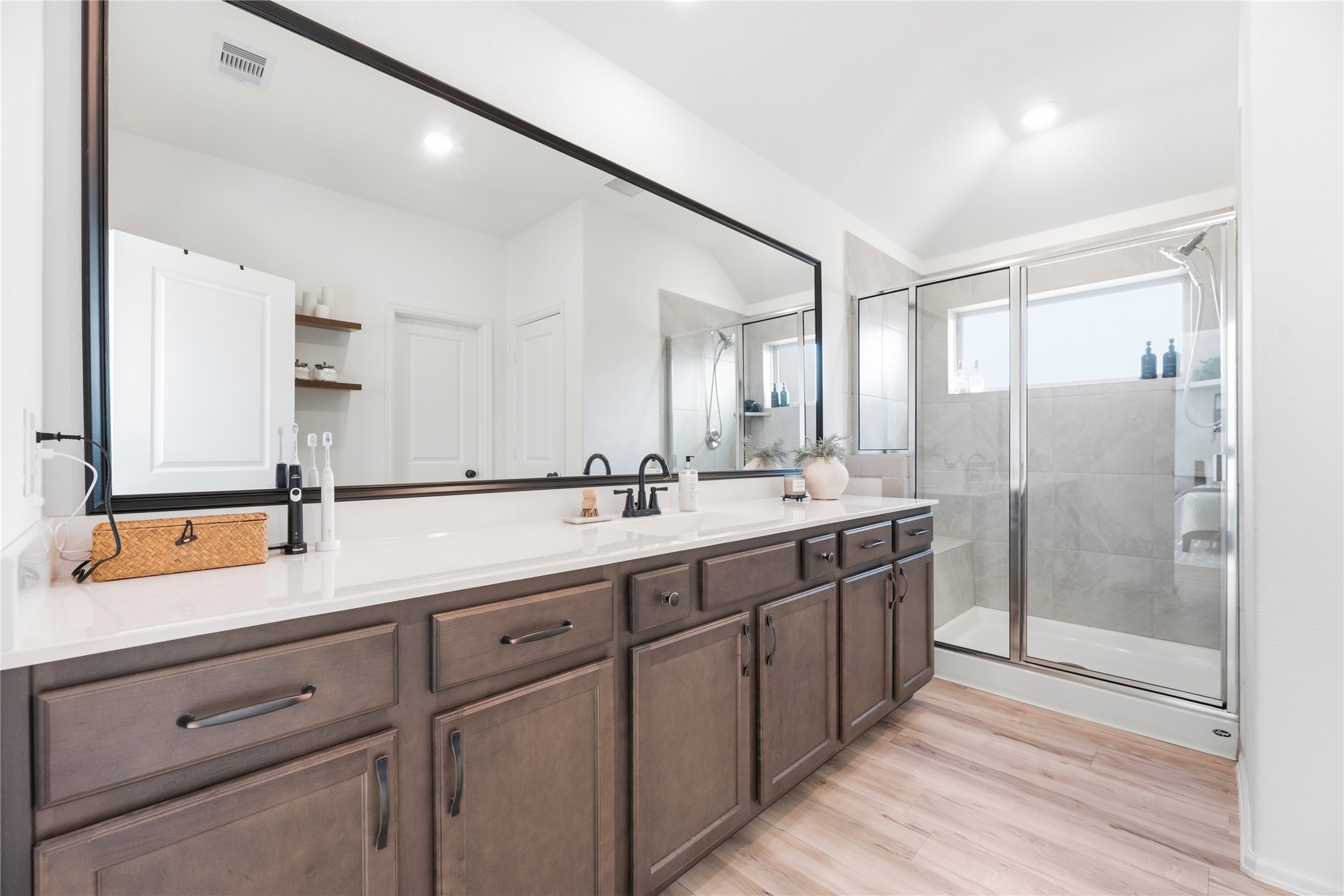 7722 Jasmine Chase Drive Property Photo 15