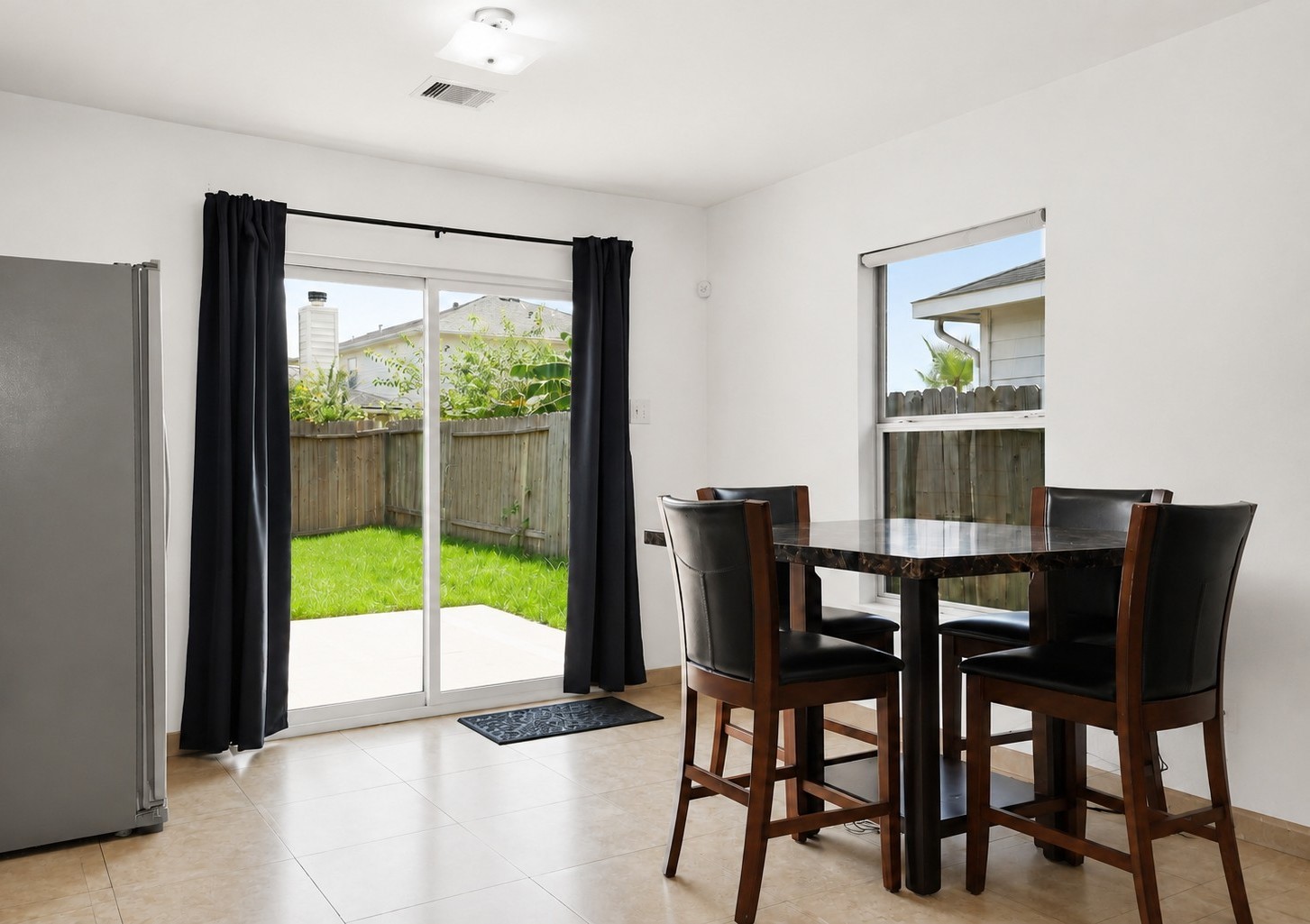 7731 Eldergrove Lane Property Photo 4