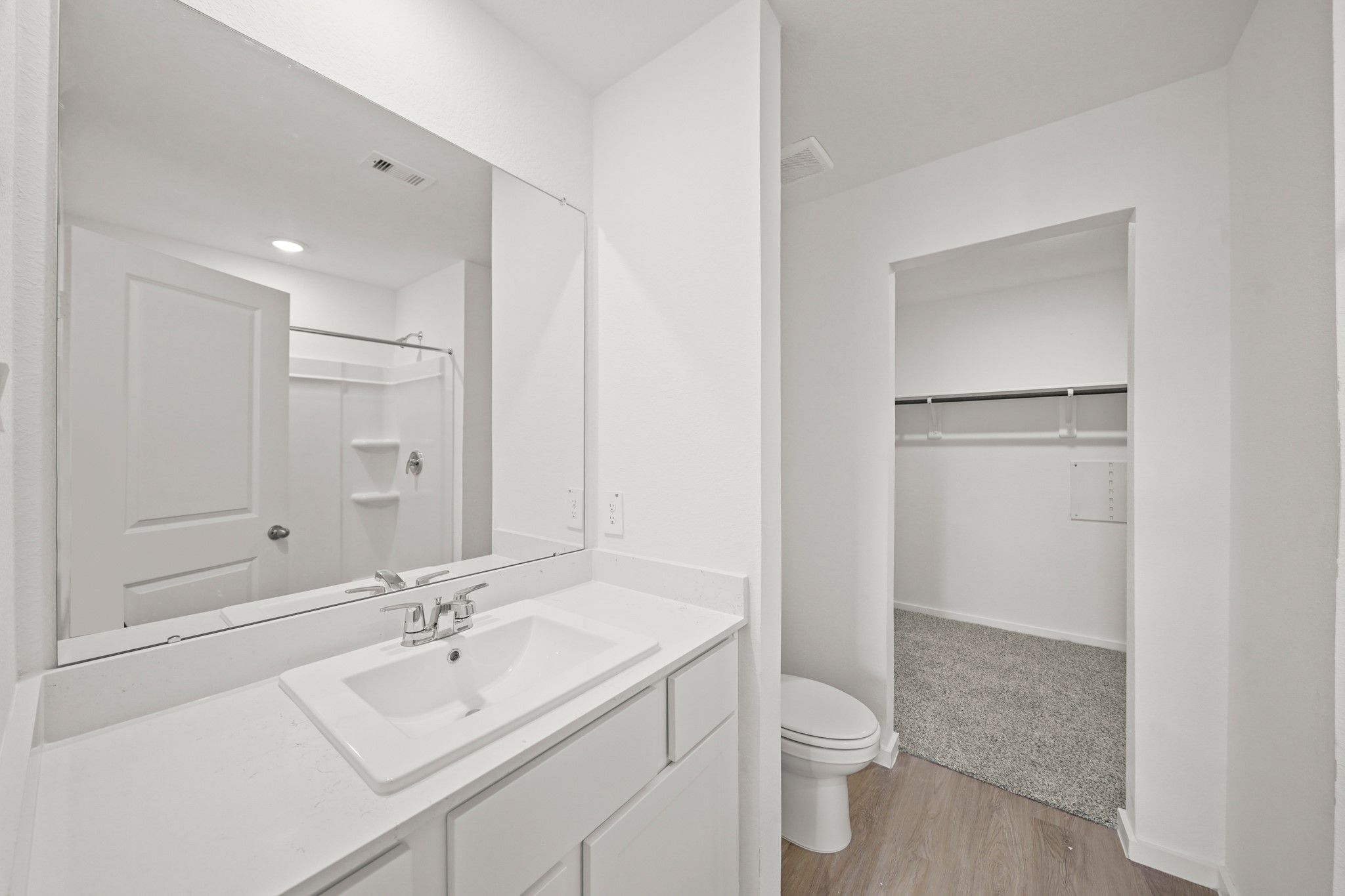 12260 Lexington Heights Drive Property Photo 6