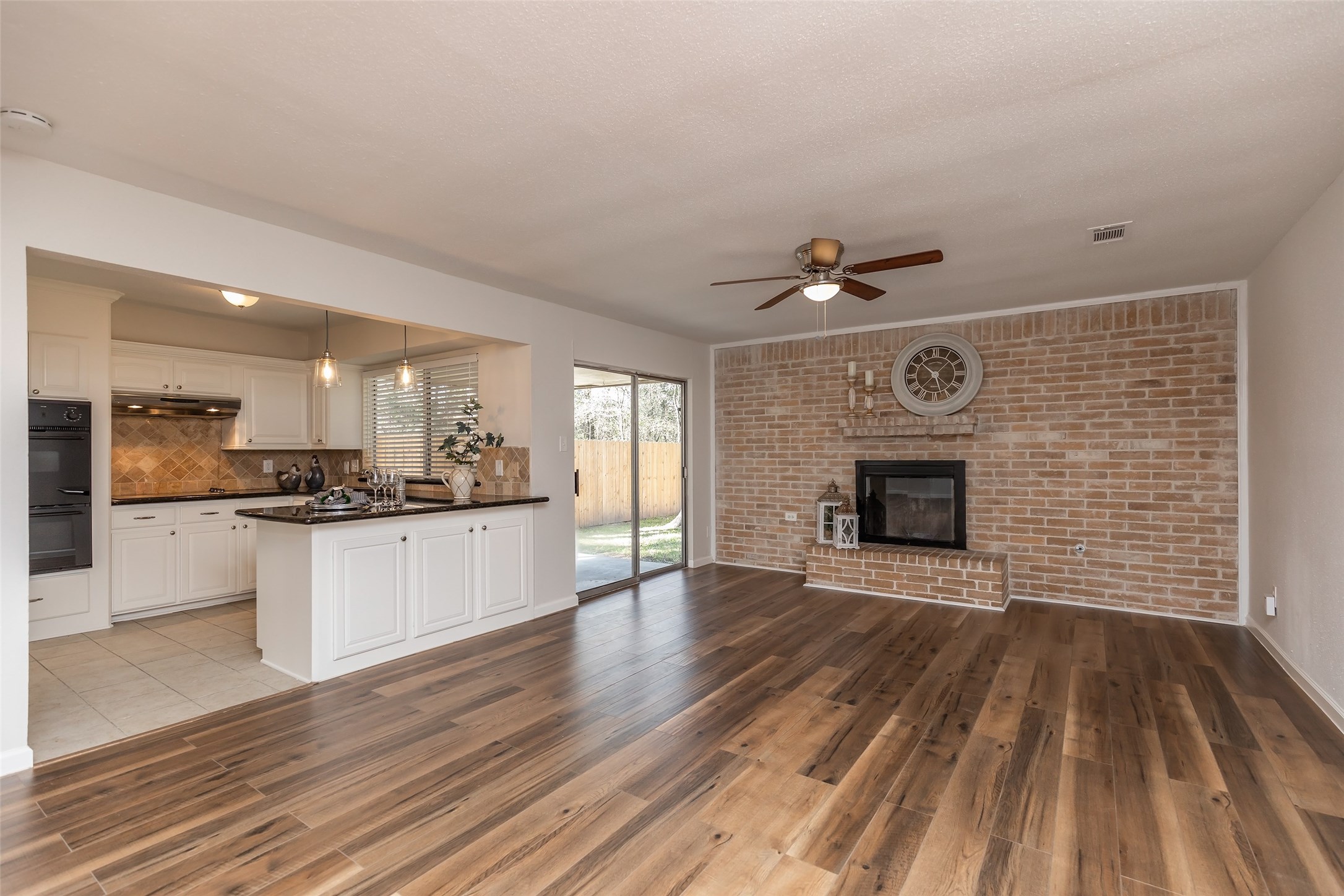 46 N Deerfoot Circle Property Photo 4