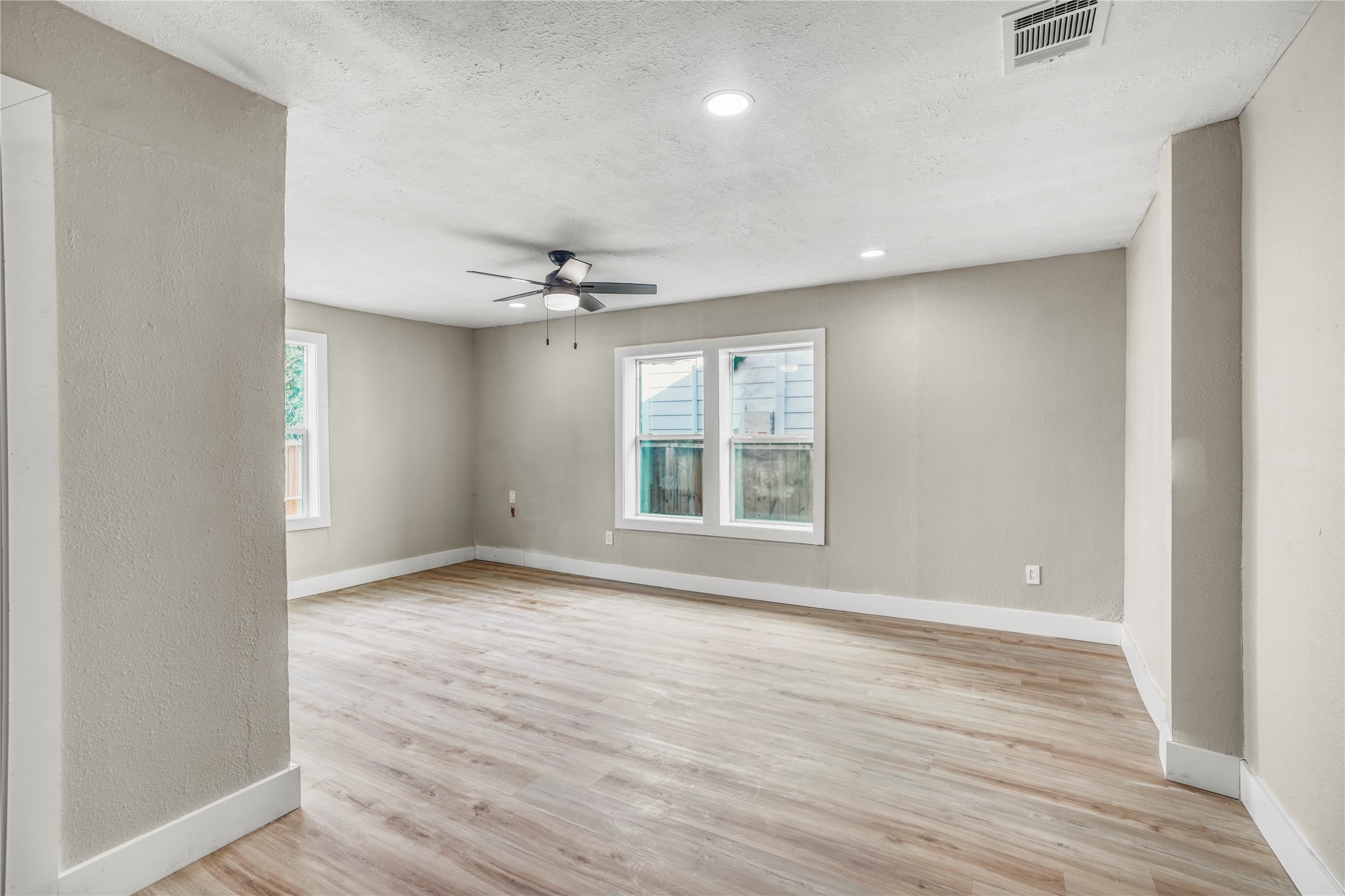 4314 Gregory Street Property Photo 15