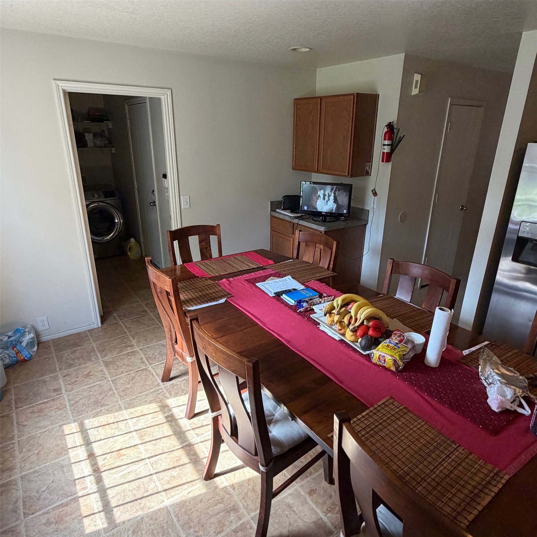 735 Pine Lodge Drive Property Photo 6