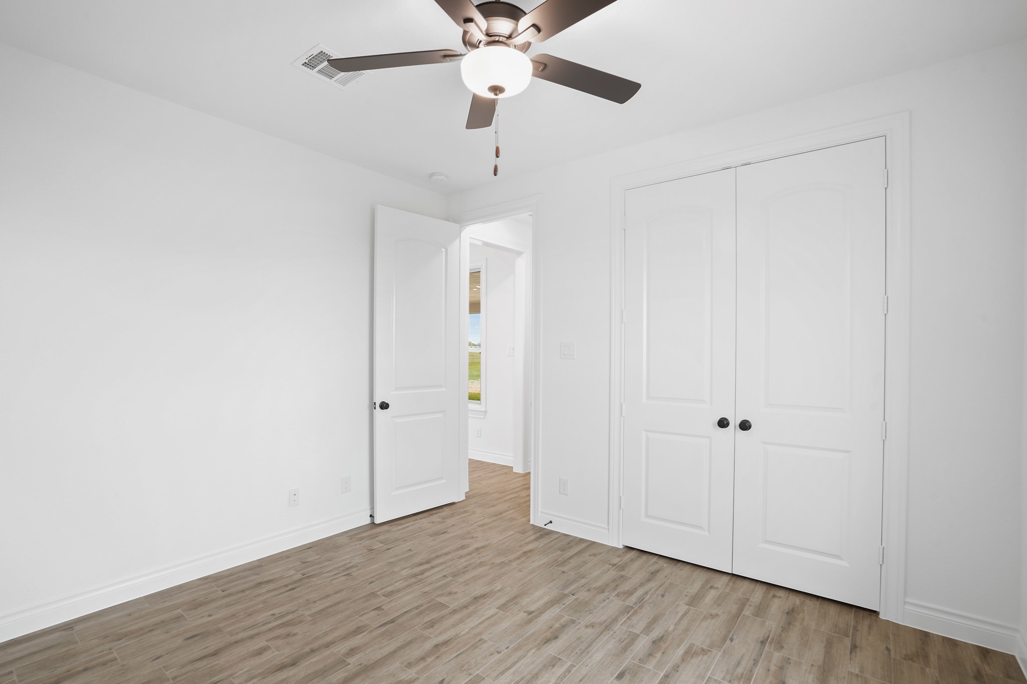 3111 Pearce Drive Property Photo 10