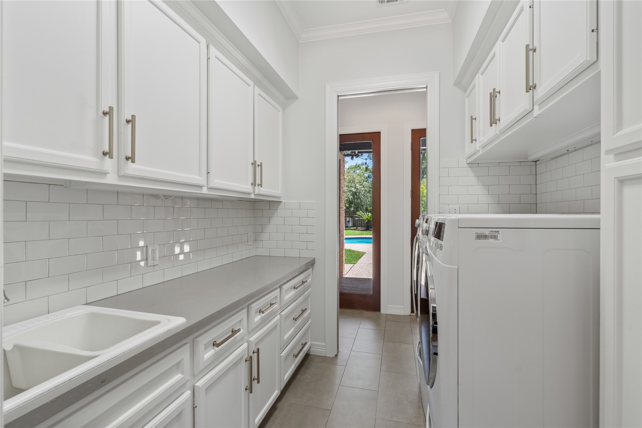 1240 Archley Drive Property Photo 18