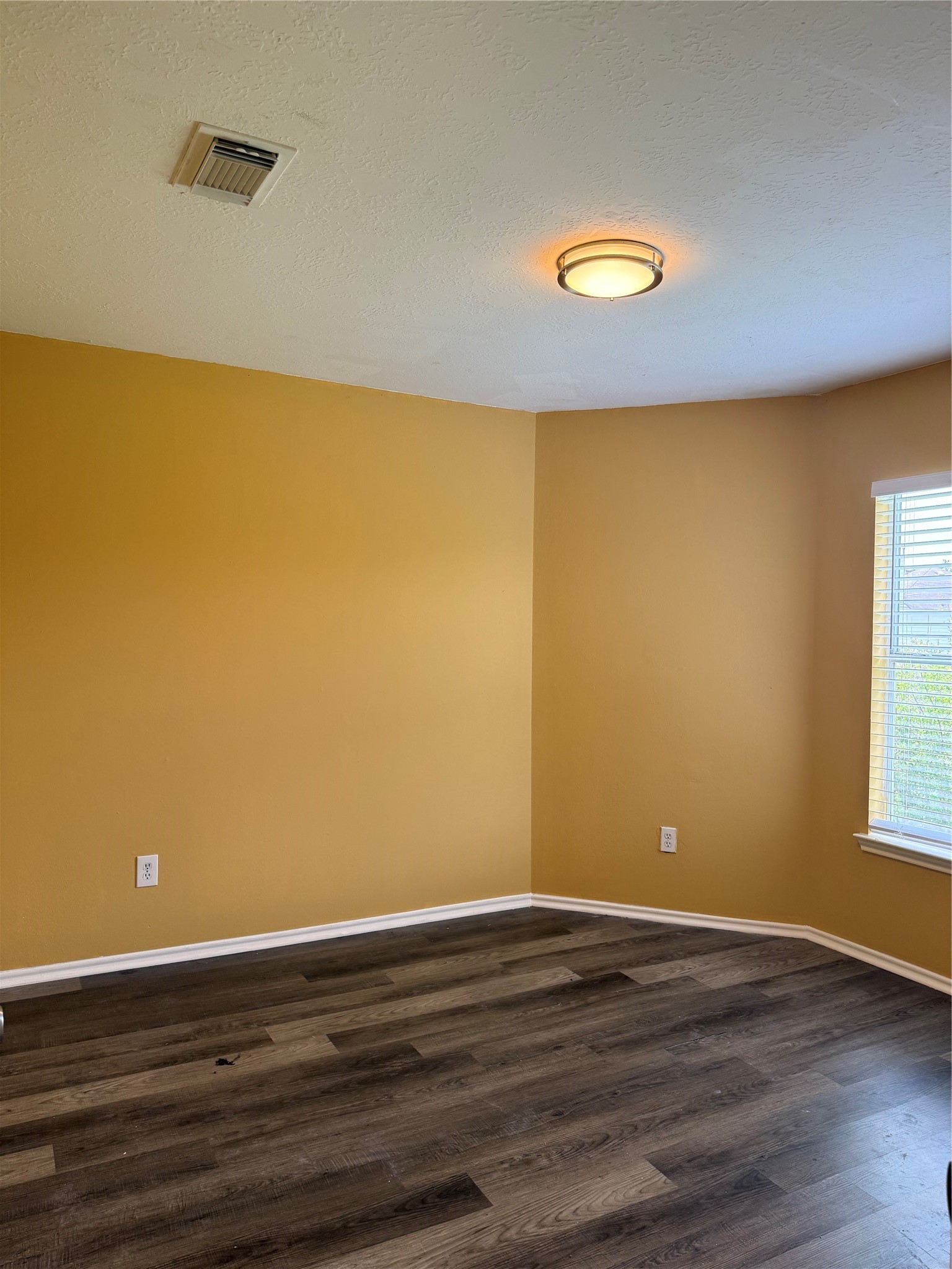 5111 Caymus Drive Property Photo 14