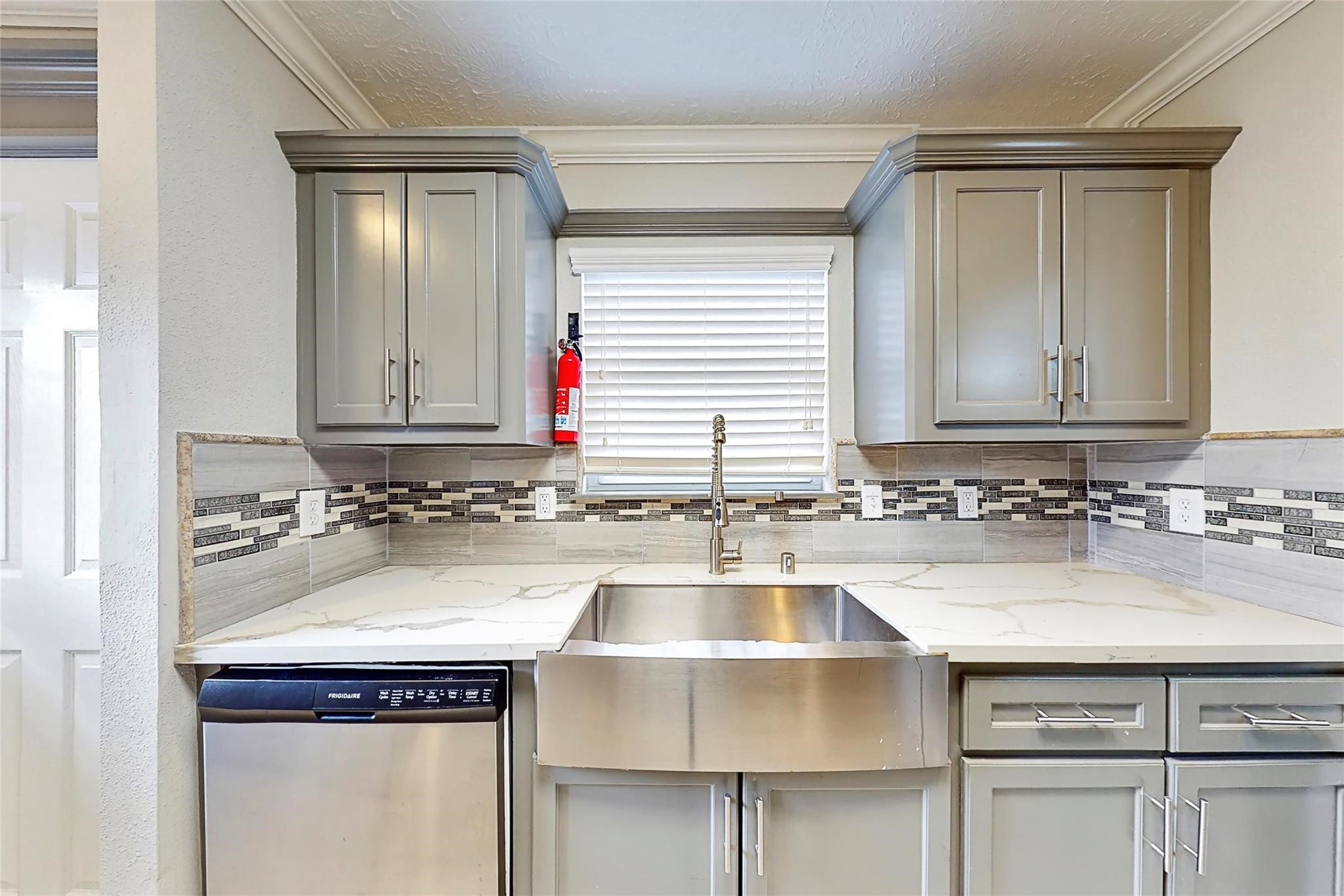 7825 Cook Road Property Photo 5