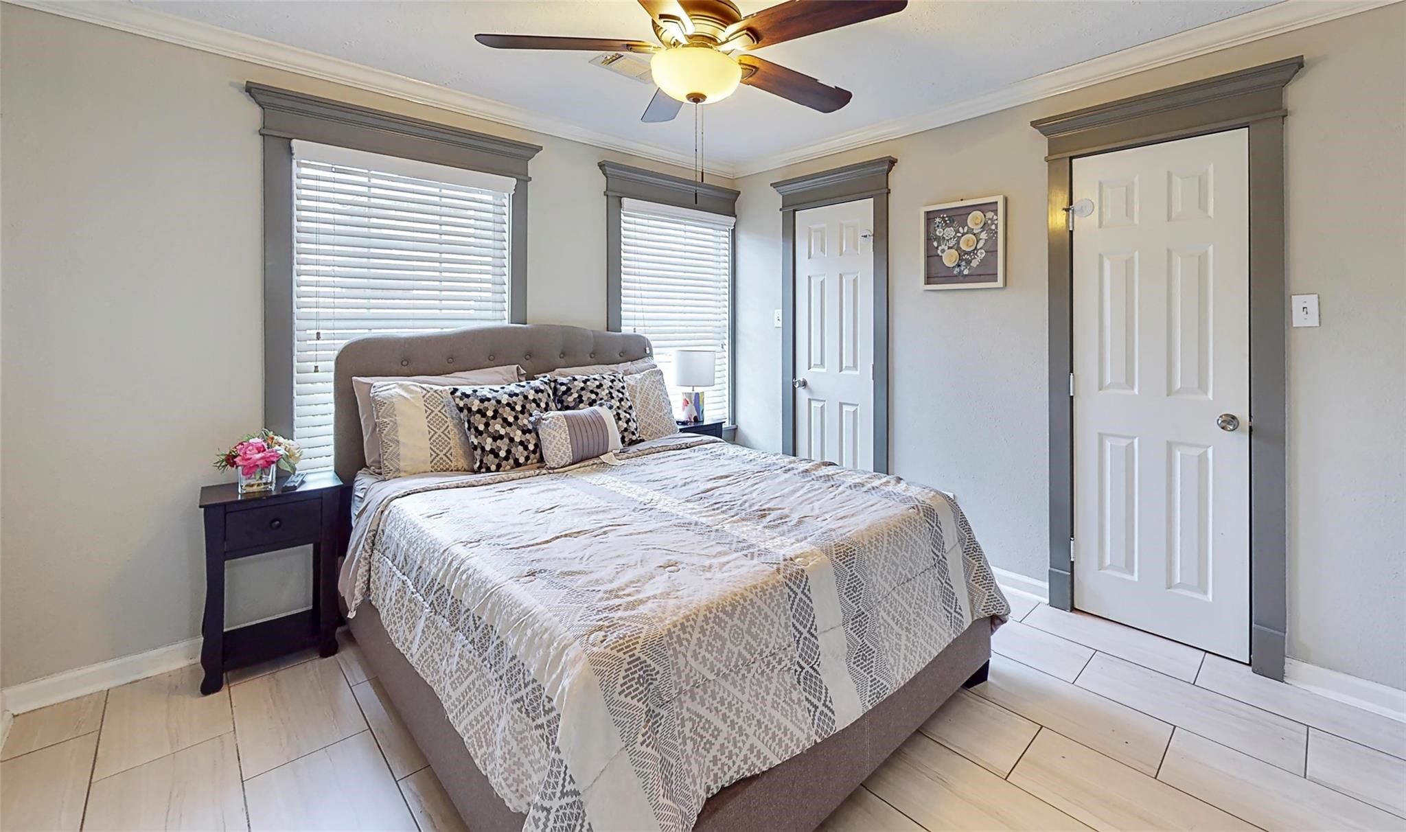 7825 Cook Road Property Photo 10