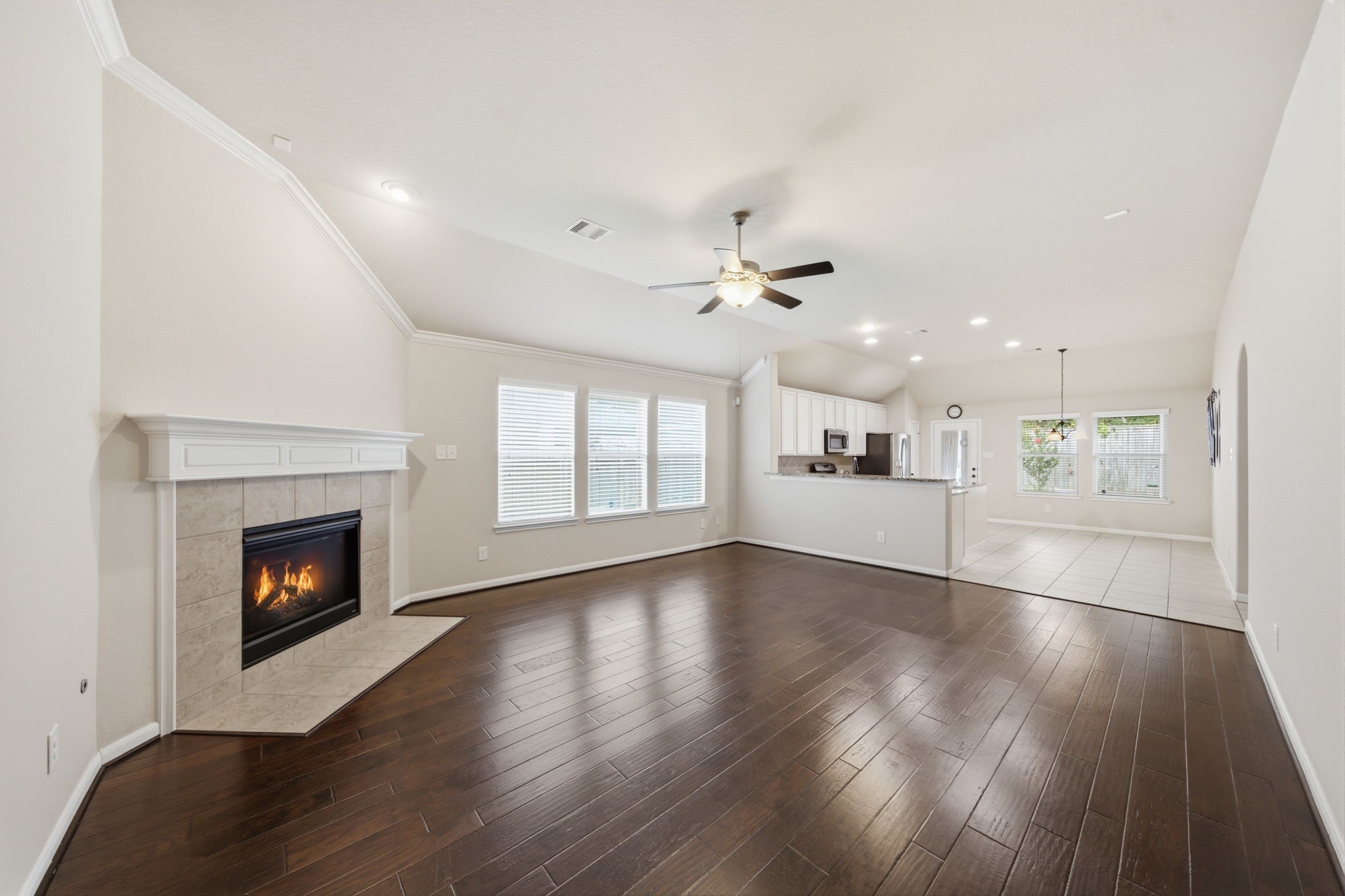 7611 Willow School Drive Property Photo 6