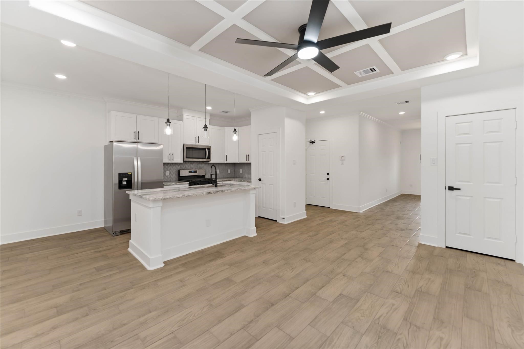 6736 Paris Street Property Photo 3
