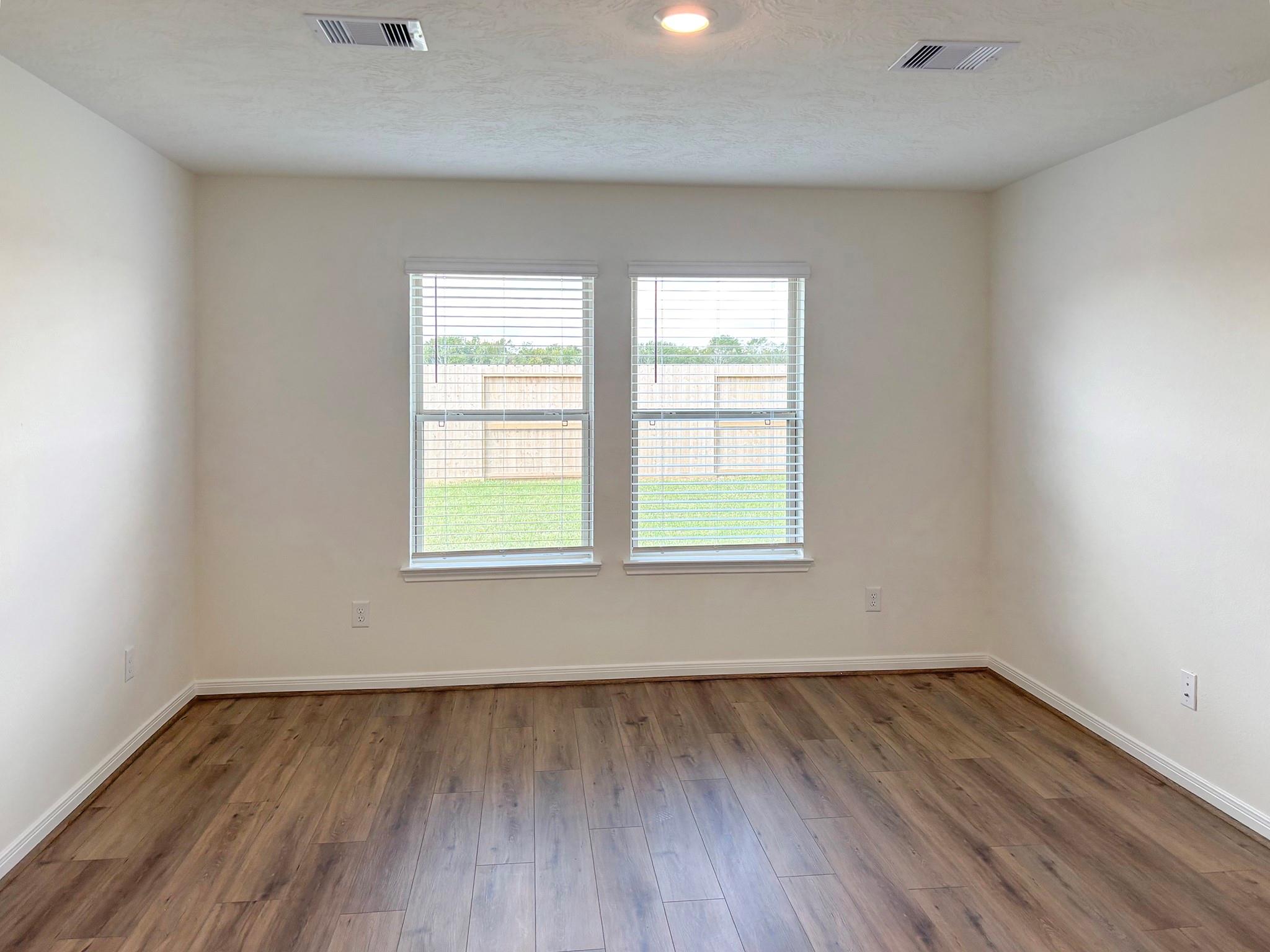 6018 Monte Thomas Property Photo 5