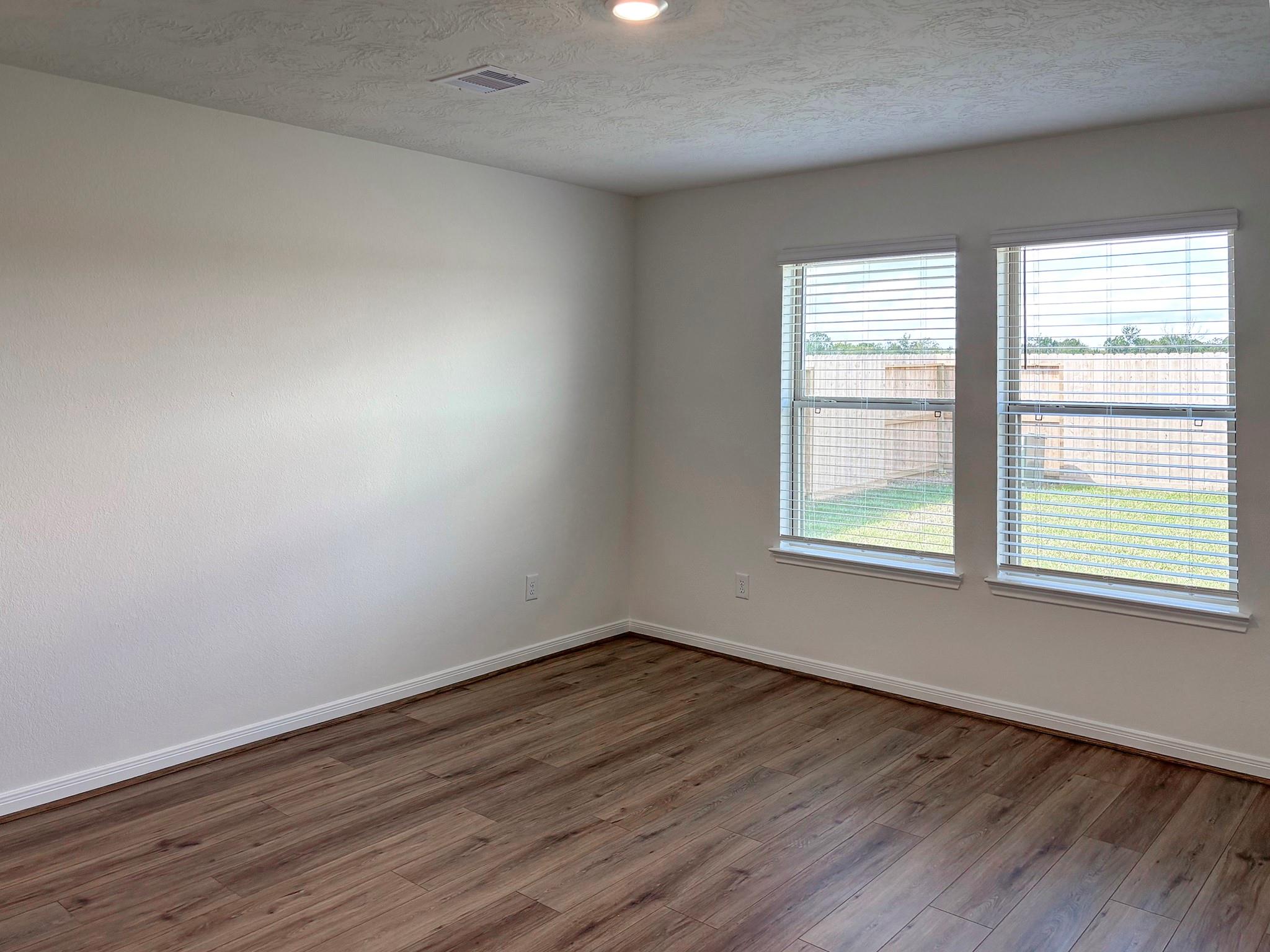 6018 Monte Thomas Property Photo 6