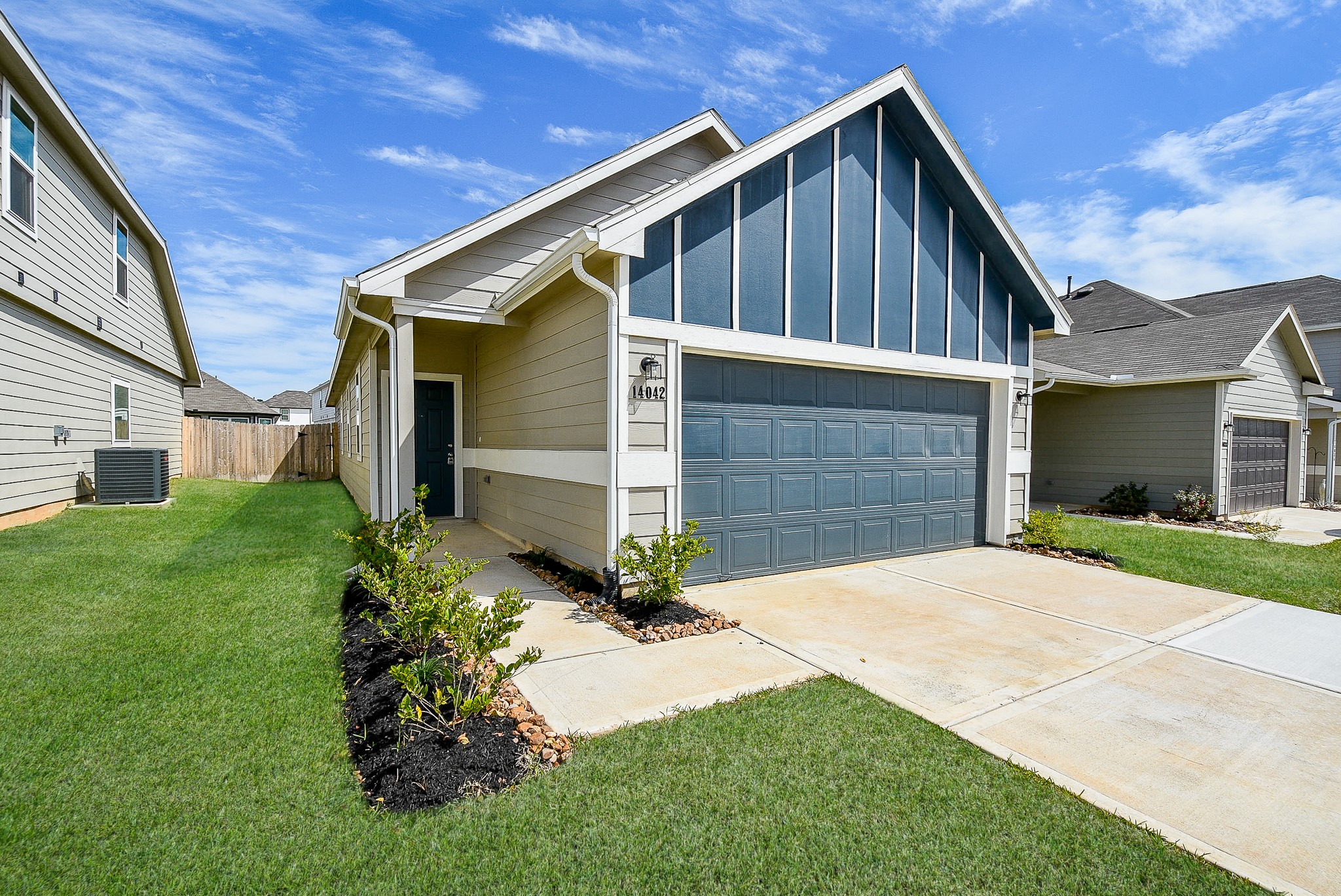 14042 Chinook Drive Property Photo