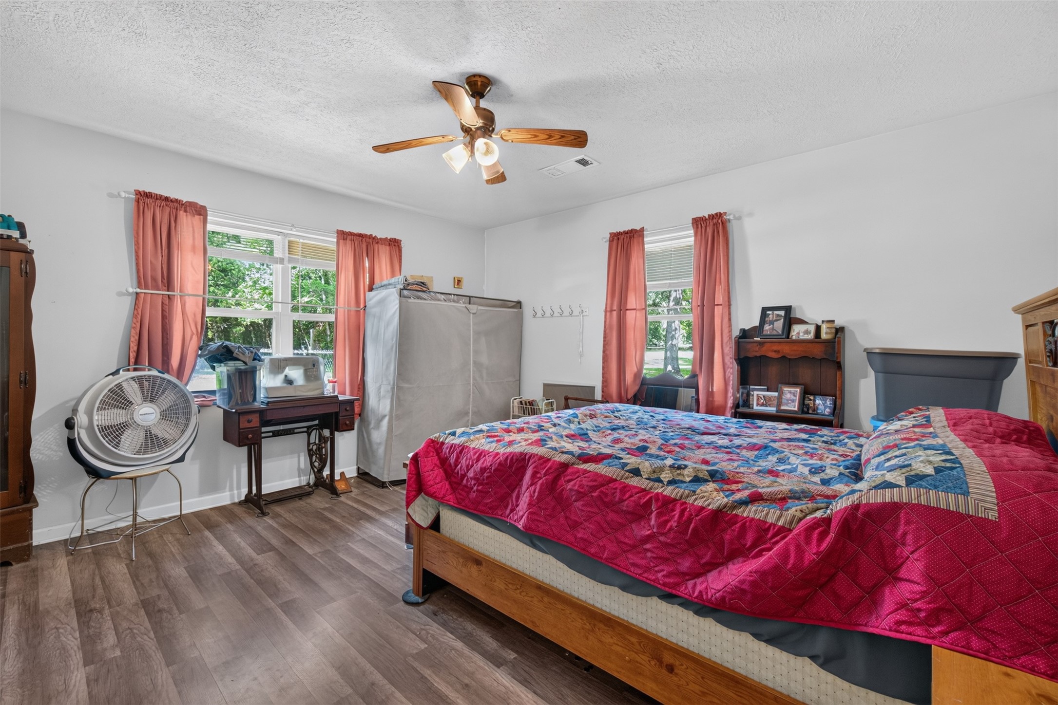 309 N Beech Street Property Photo 18