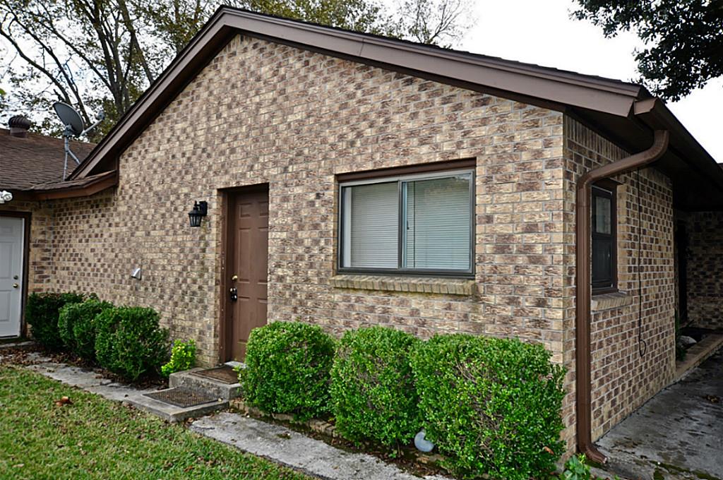 503 Lakeland Drive Property Photo 1