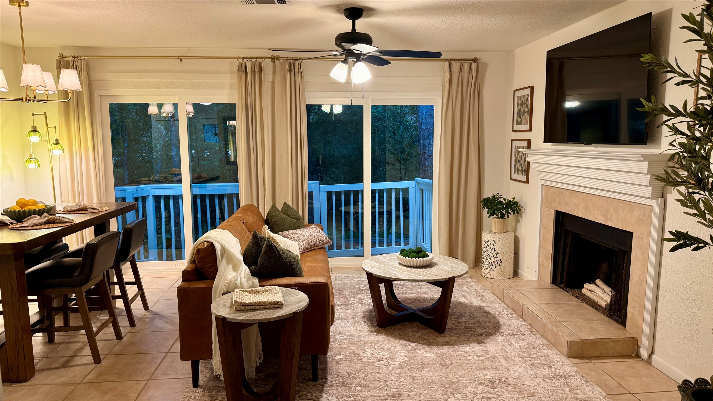 1 Laurel Oak Place Property Photo 7