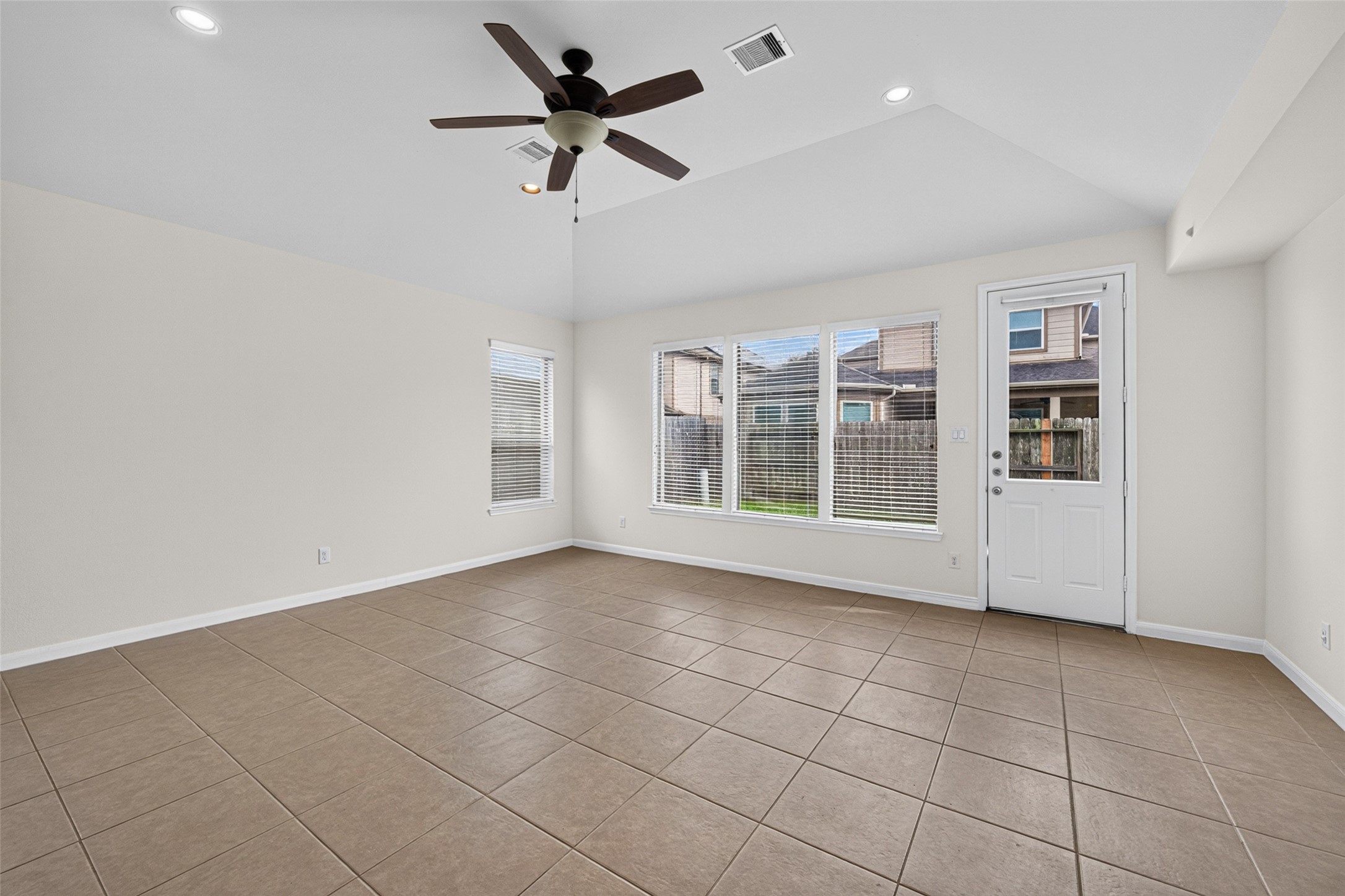 26343 Riley Glen Drive Property Photo 31