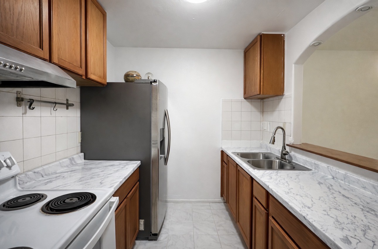 8200 Broadway Street 309n Property Photo 7