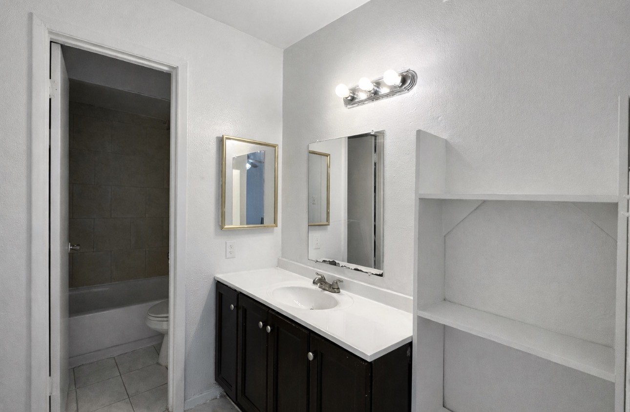 8200 Broadway Street 309n Property Photo 14