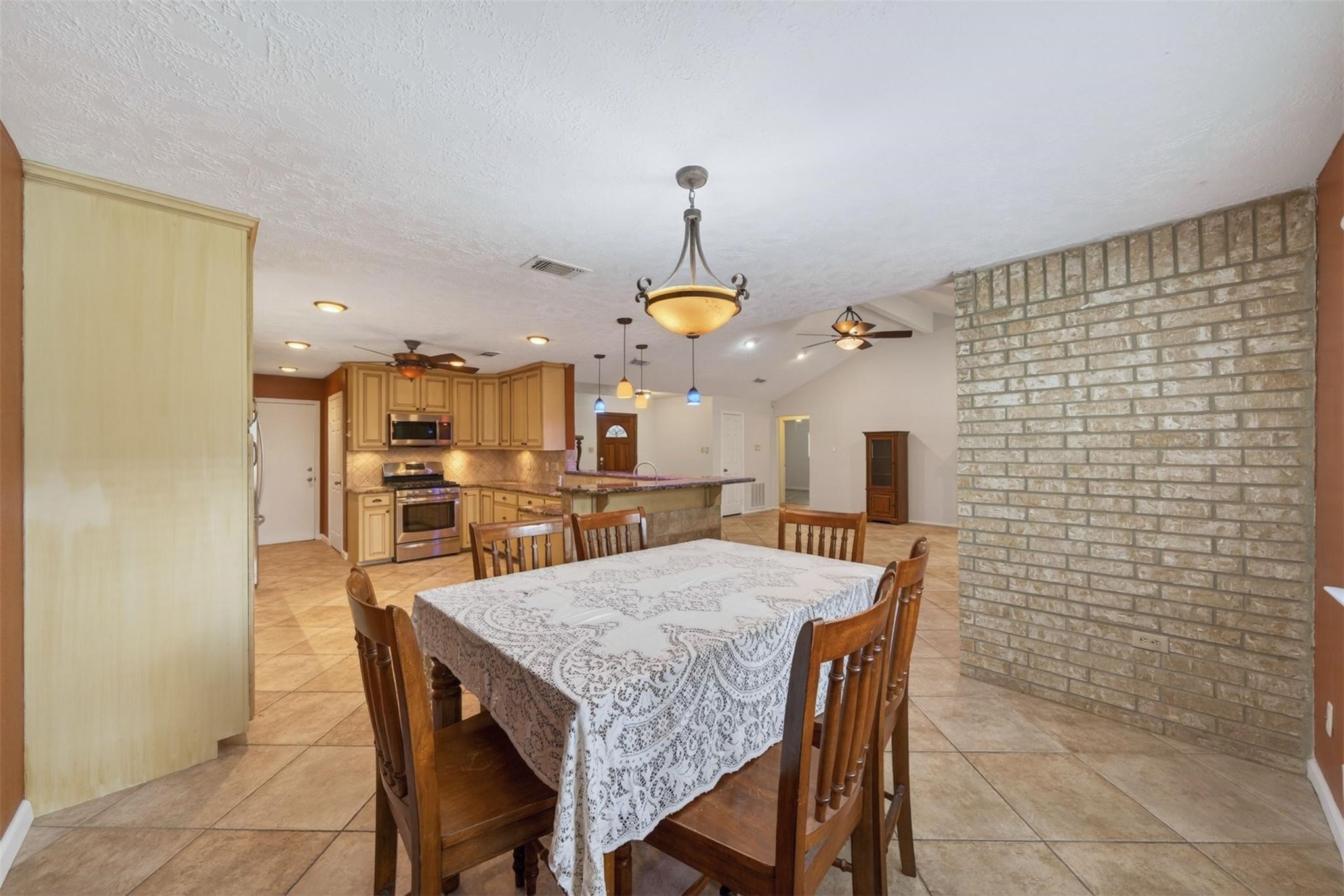 12511 Ravens Mate Drive Property Photo 6