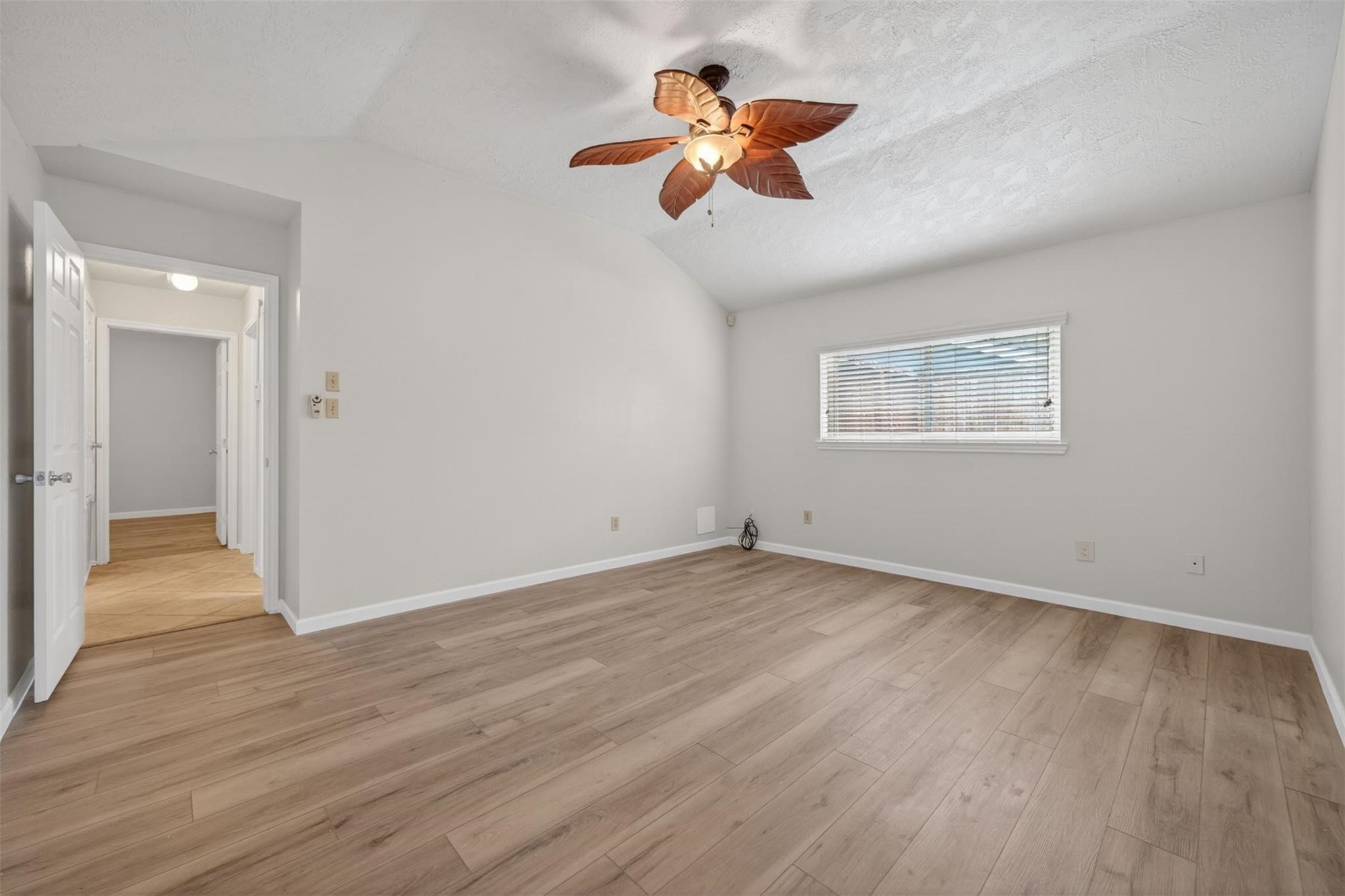 12511 Ravens Mate Drive Property Photo 26