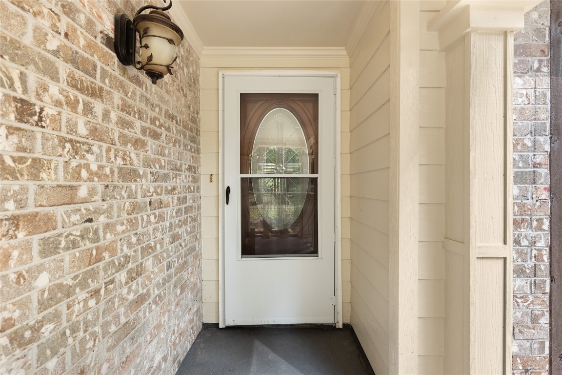 3740 Summer Lane Property Photo 4