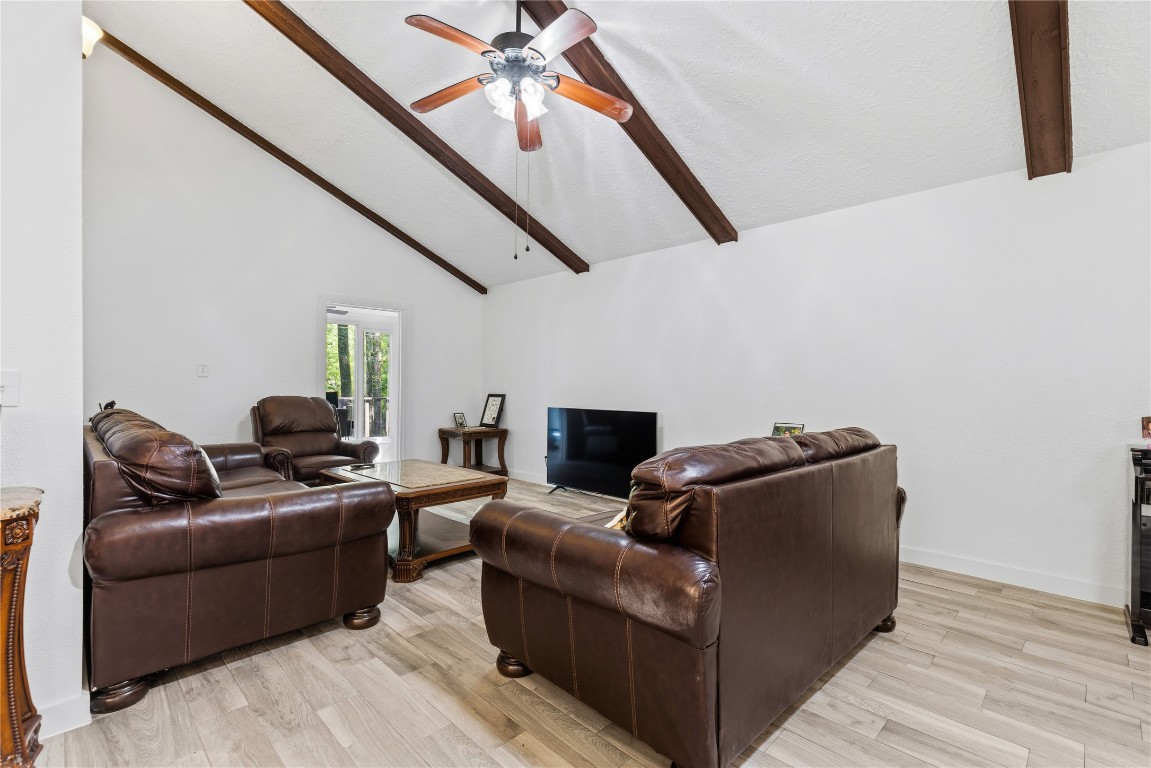 3740 Summer Lane Property Photo 14