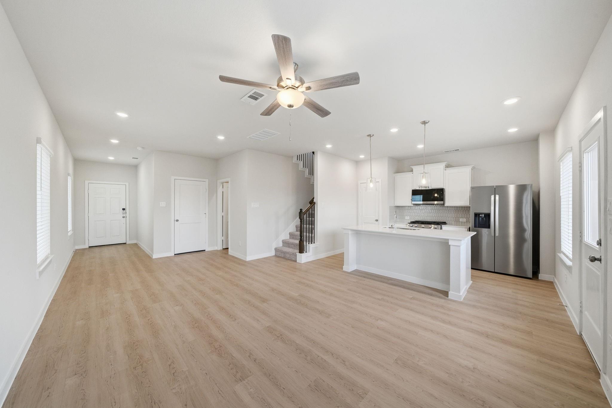 3312 Vine Terrace Trace Property Photo 6