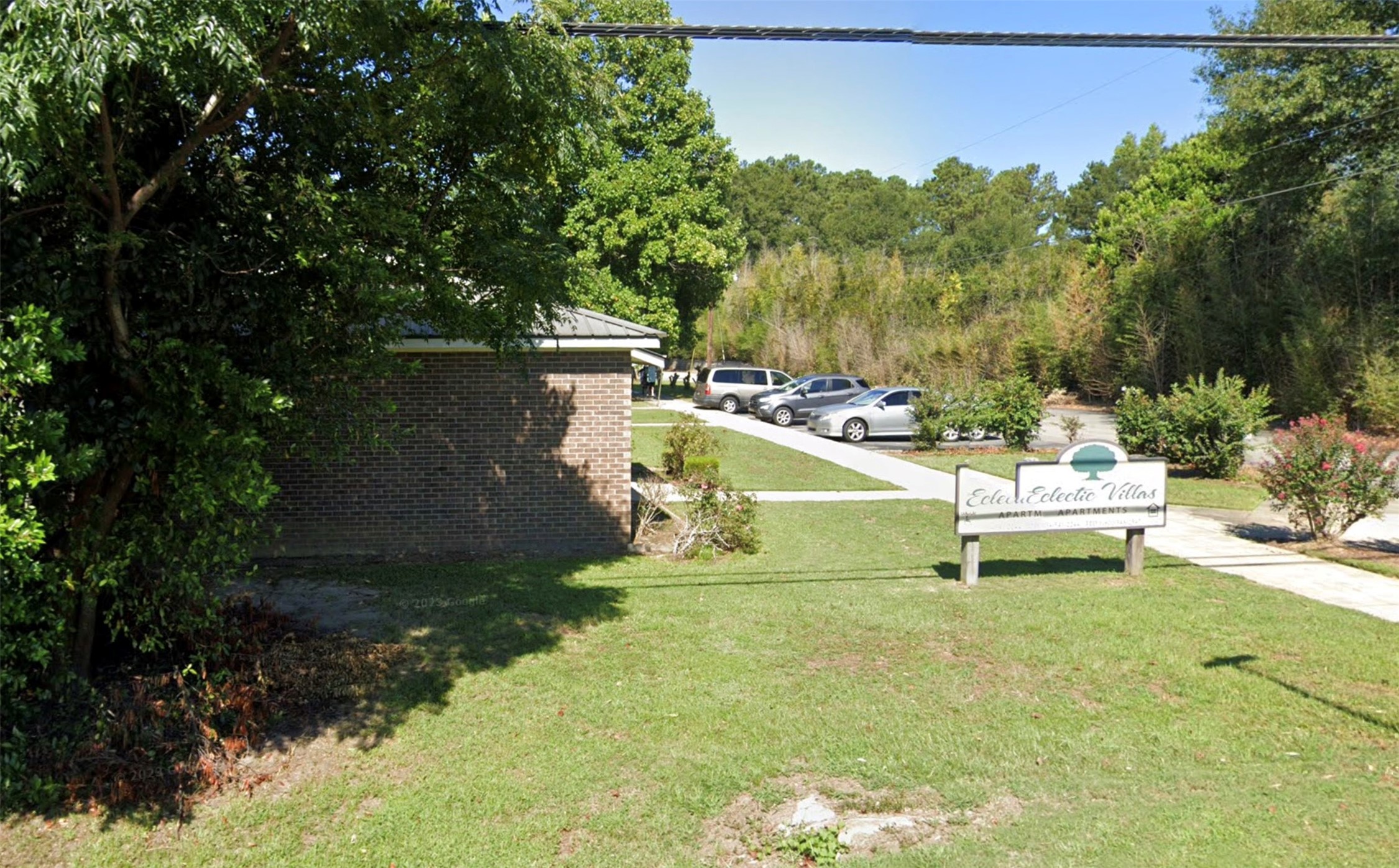 11 Villas St Property Photo 1