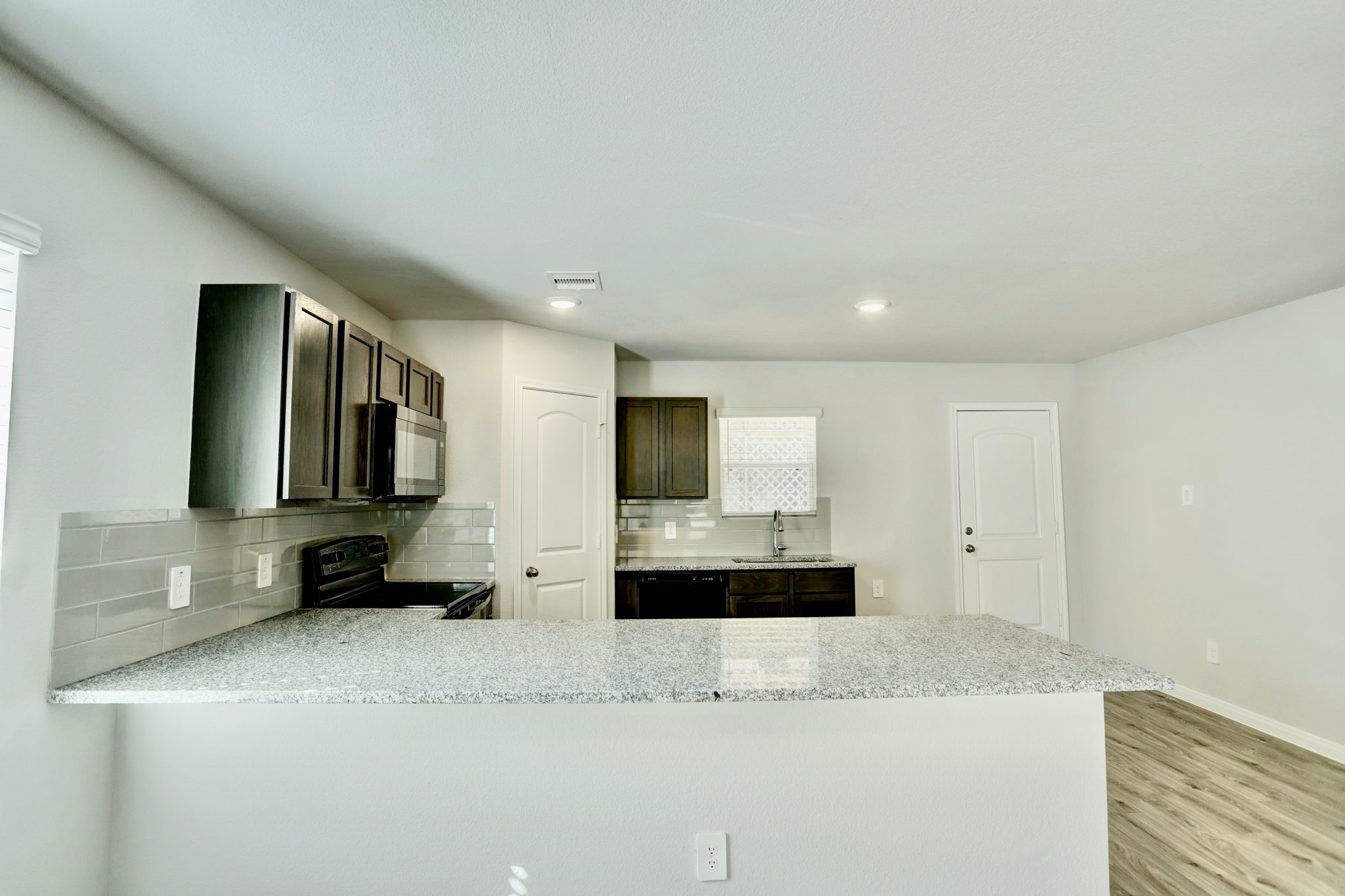 406 Noel Property Photo 8