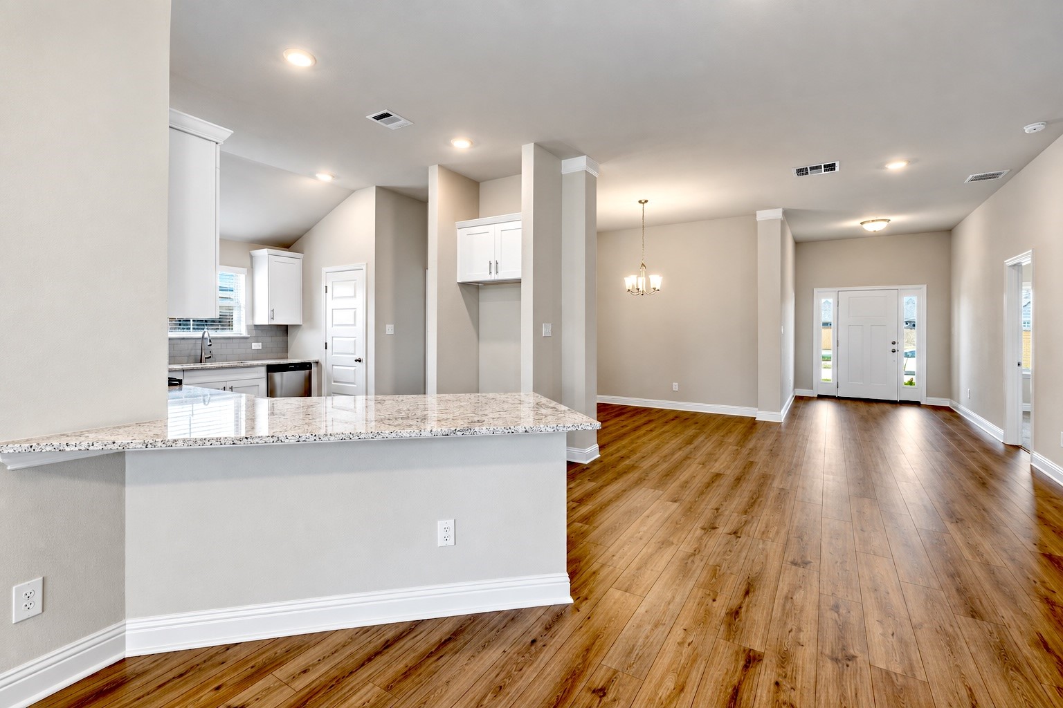 2218 Seneca Lake Drive Property Photo 10