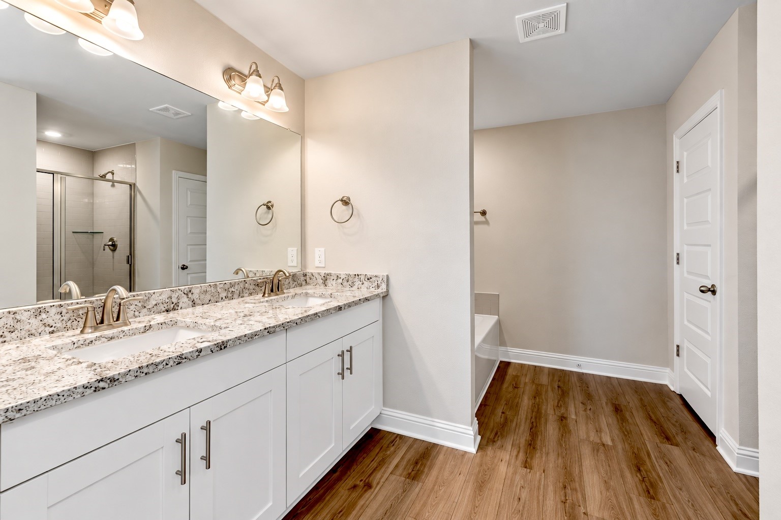 2218 Seneca Lake Drive Property Photo 16