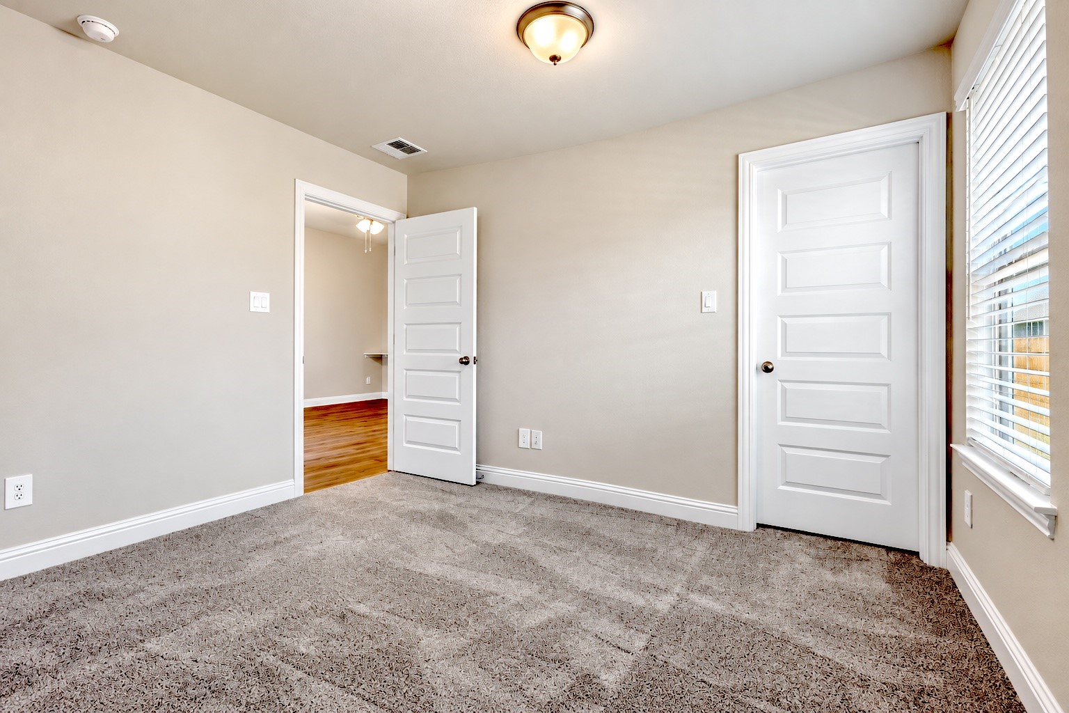 2218 Seneca Lake Drive Property Photo 24