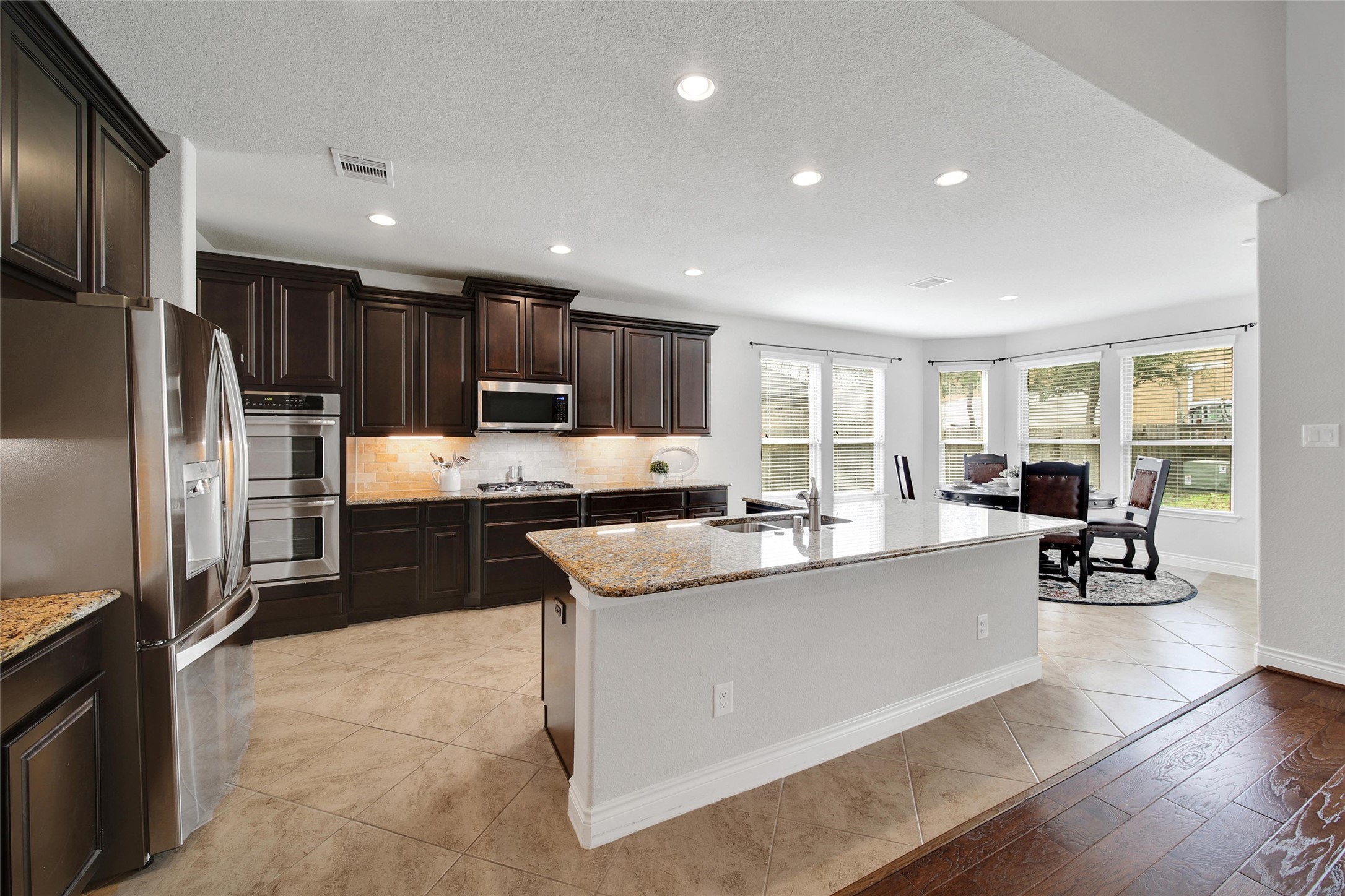 3914 Birdsall Falls Lane Property Photo 16