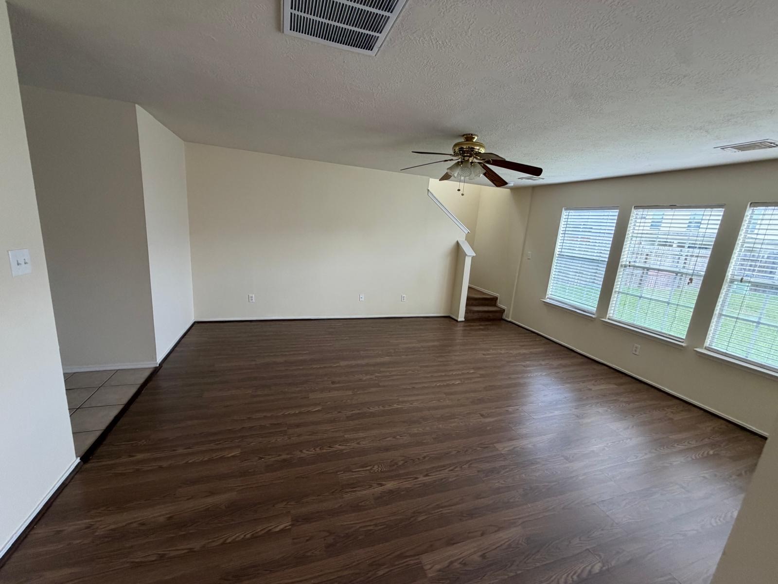5722 W Harrow Drive Property Photo 17
