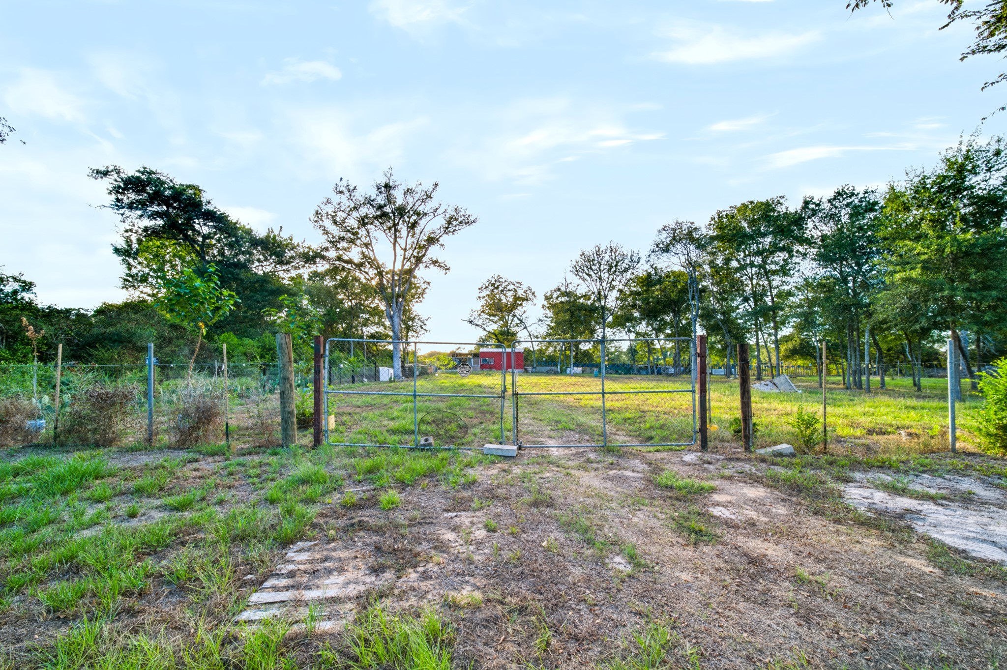 25044 S Leitrim St Street Property Photo 6