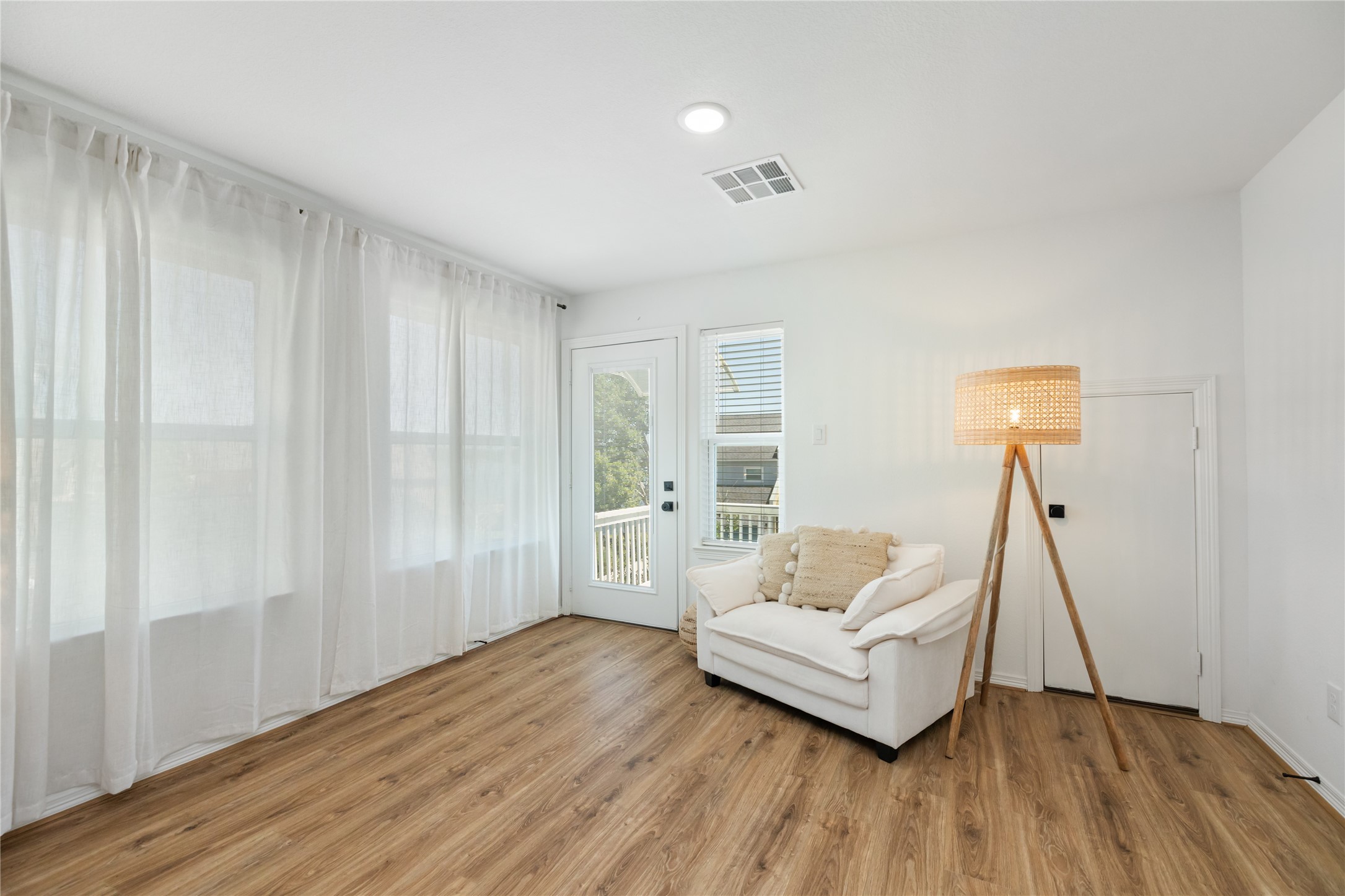 168 Capetown Property Photo 23
