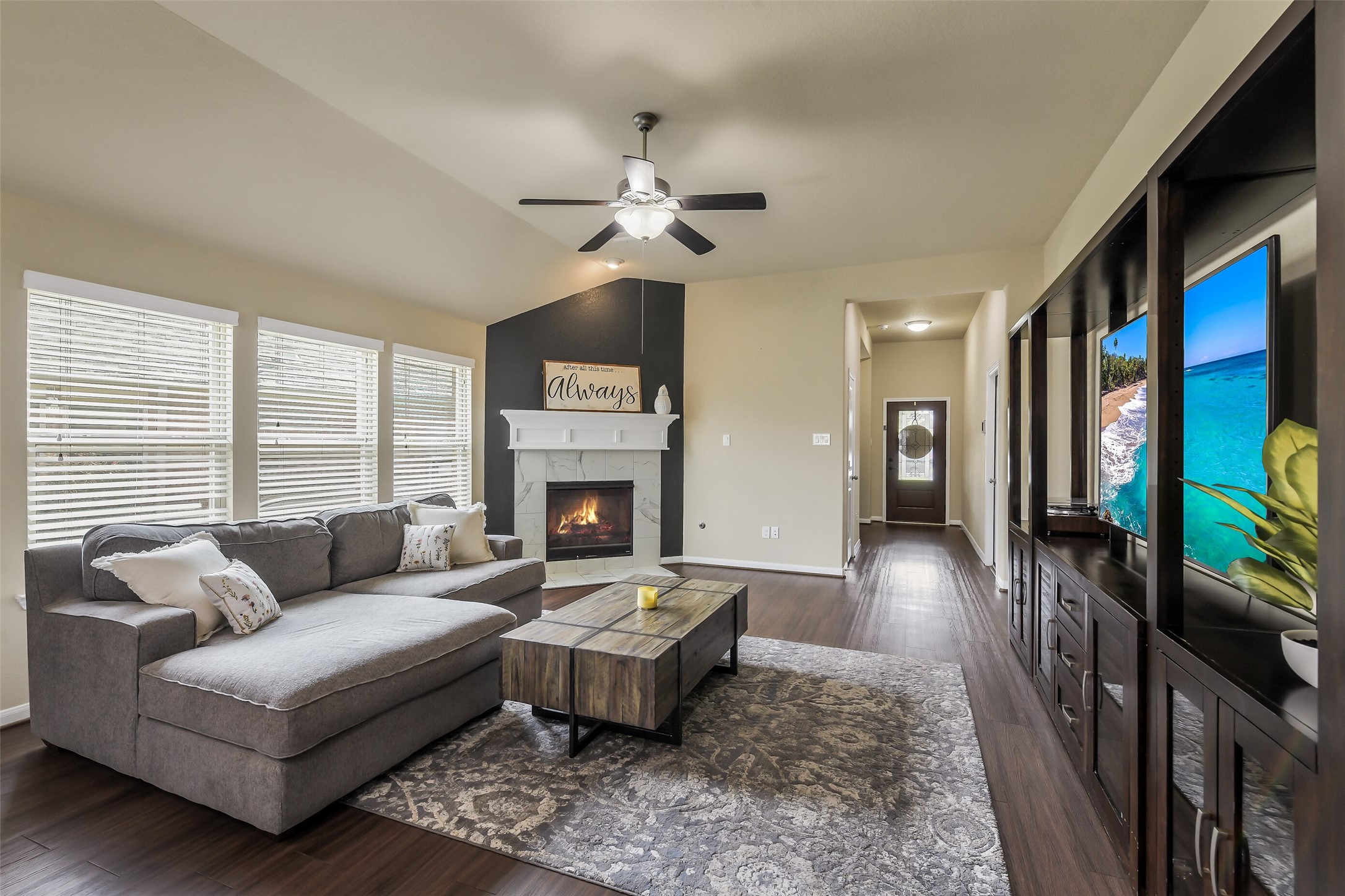 23710 Walnut Maze Court Property Photo 6