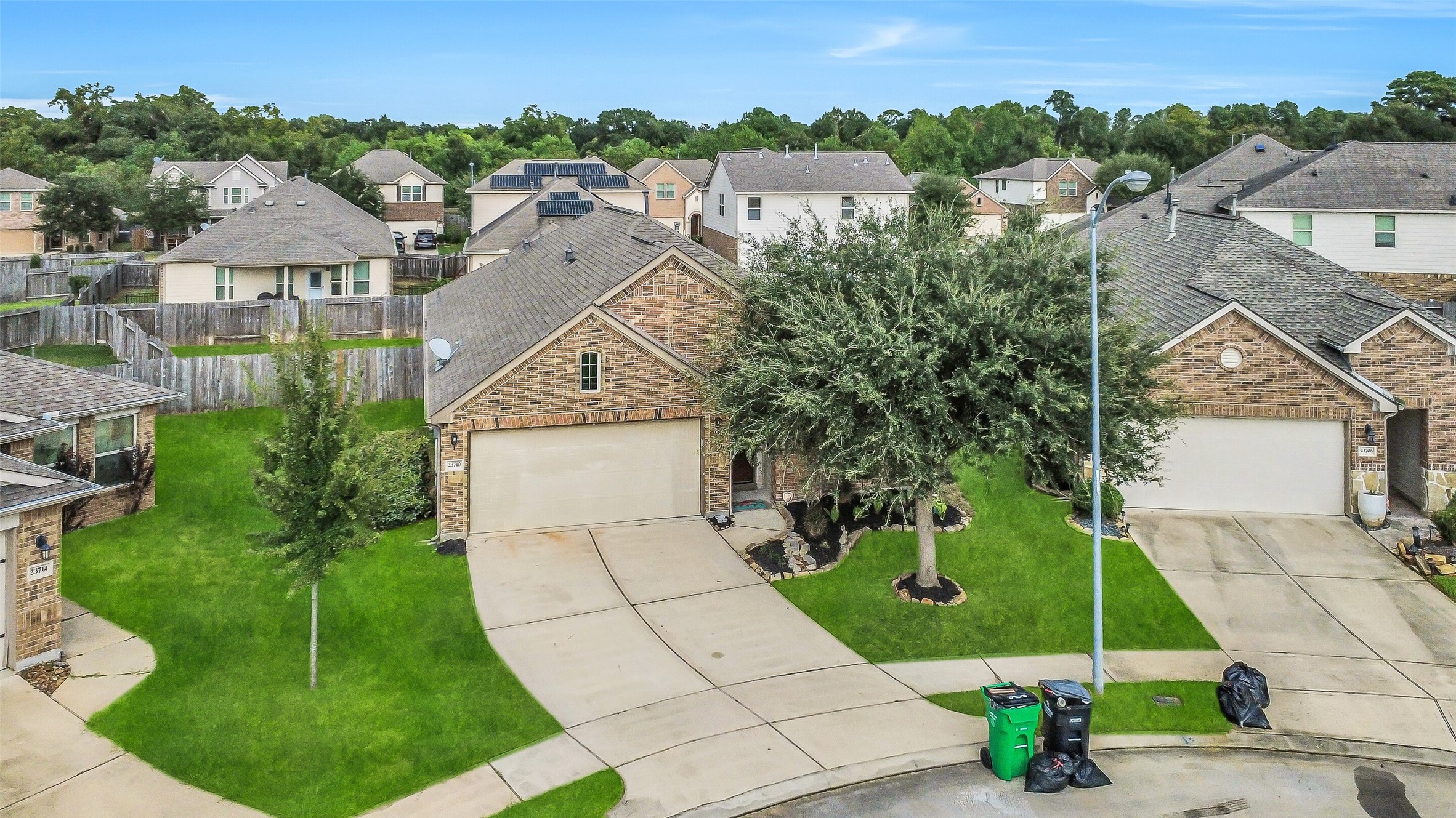 23710 Walnut Maze Court Property Photo 26