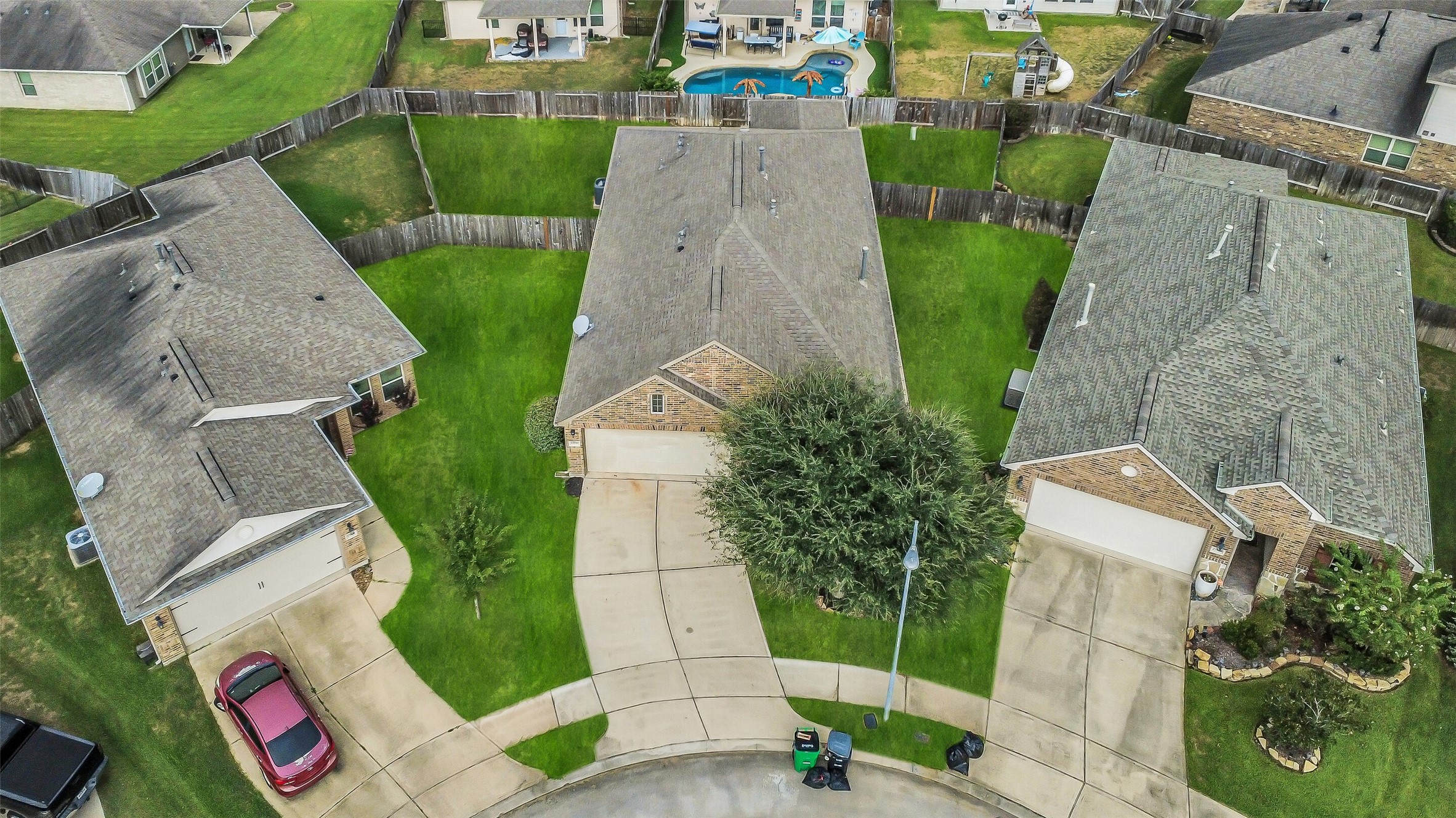 23710 Walnut Maze Court Property Photo 28