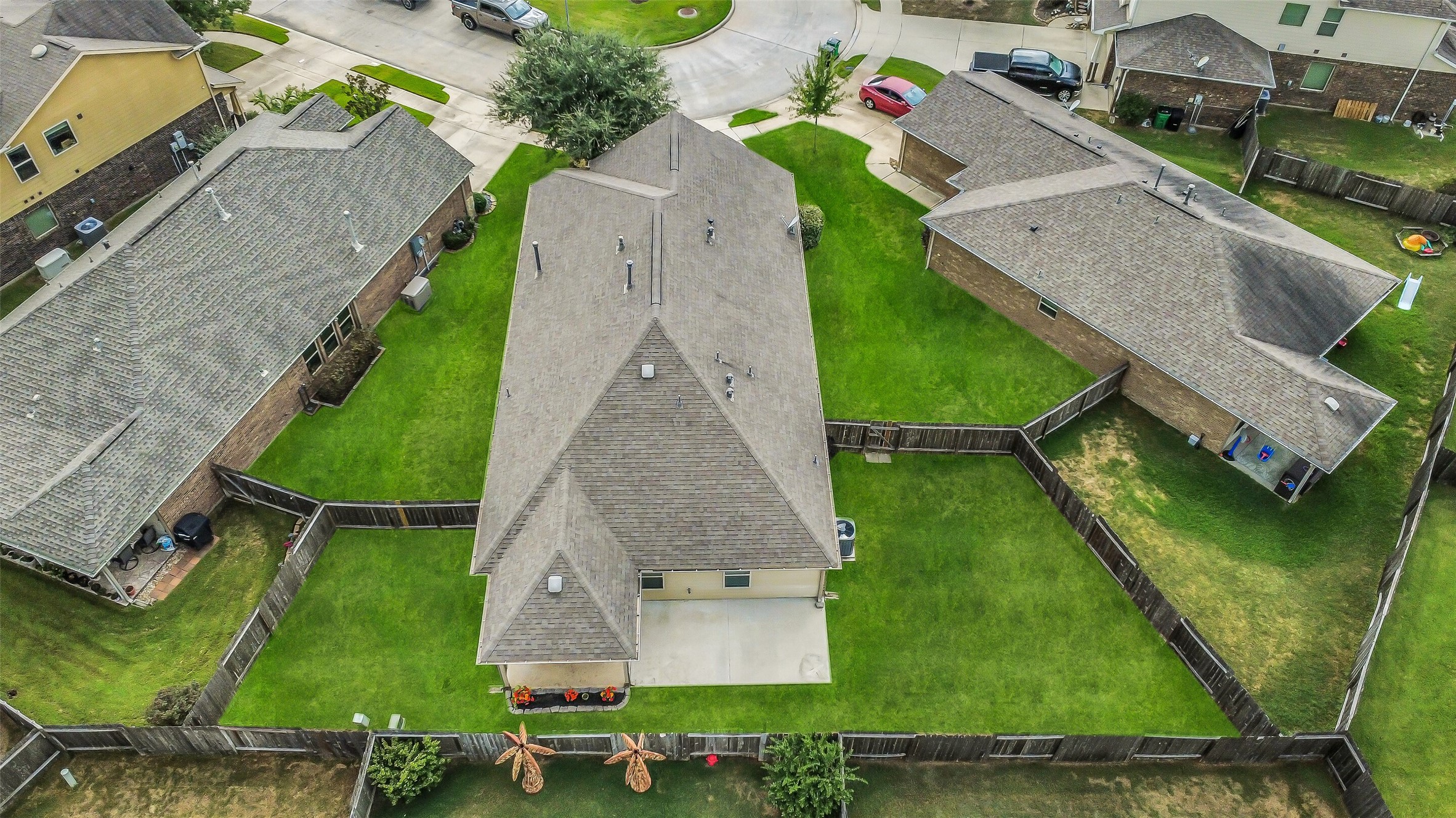 23710 Walnut Maze Court Property Photo 29