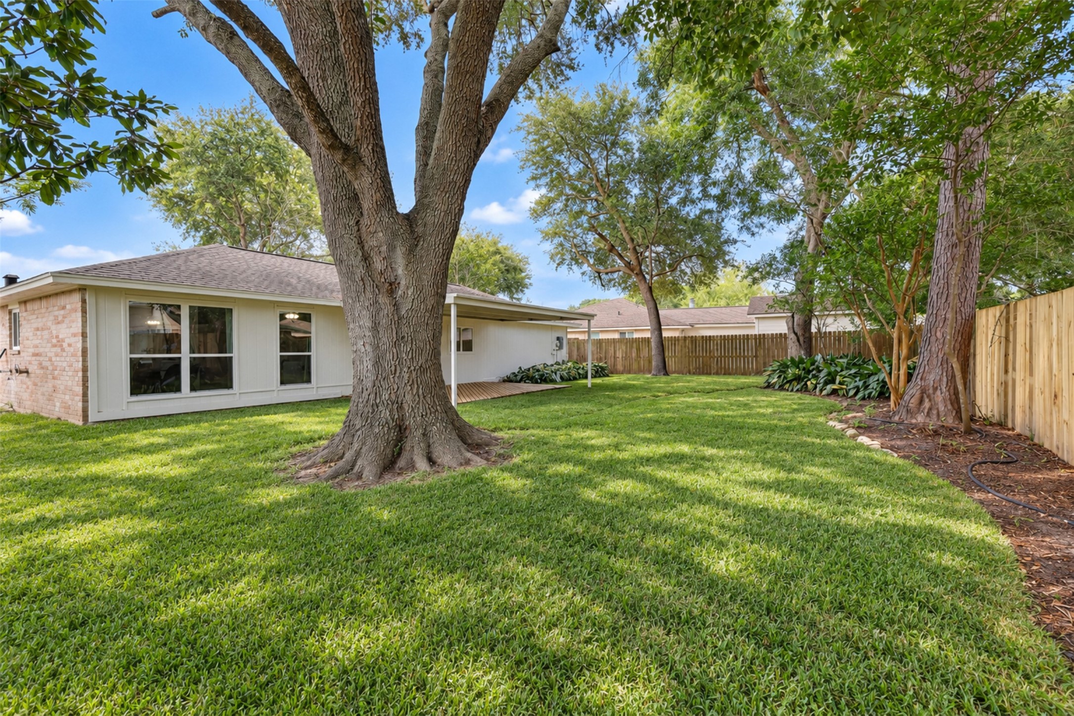 17731 Heritage Cove Court Property Photo 38