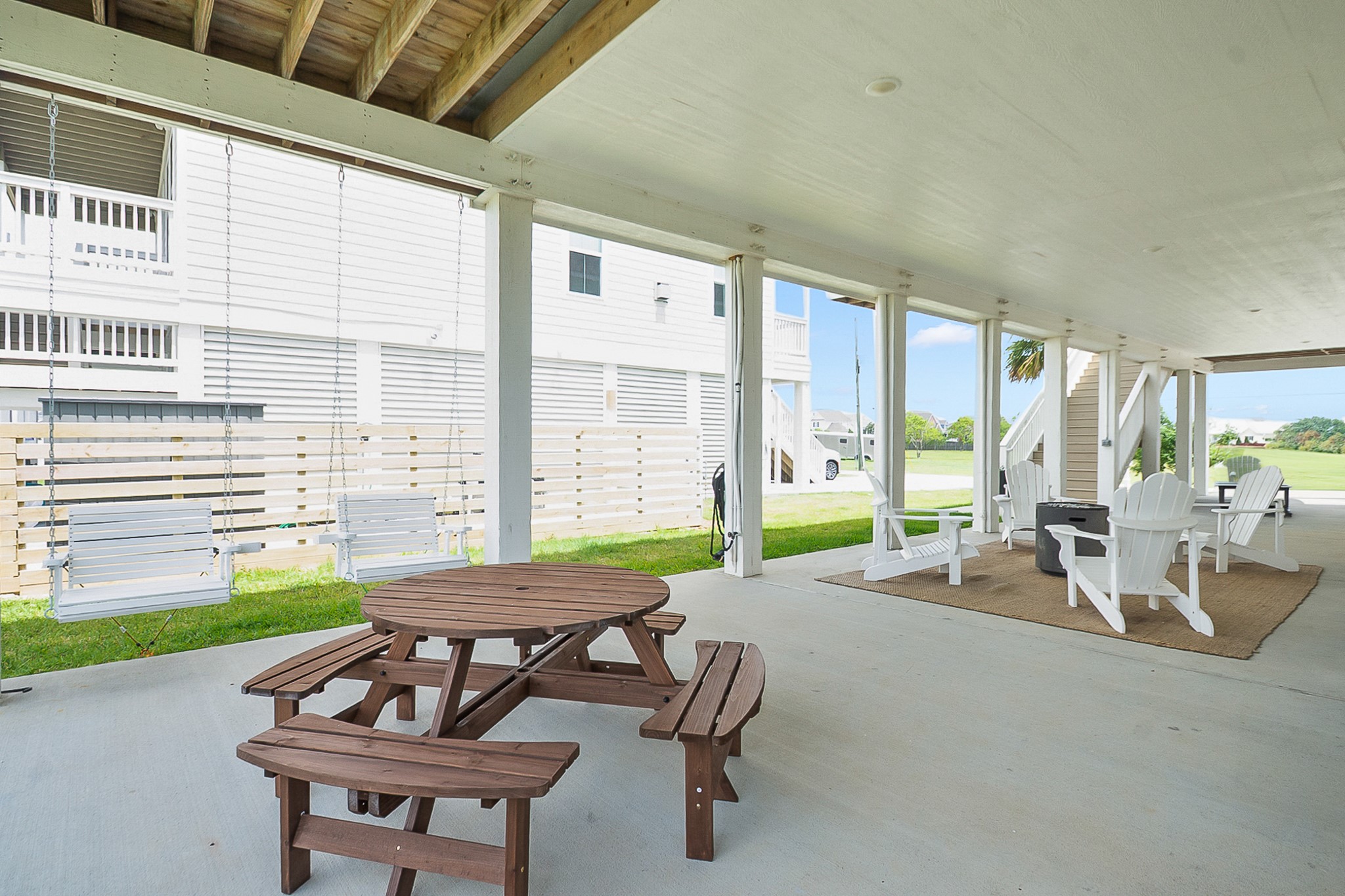 2527 103rd Street Property Photo 7